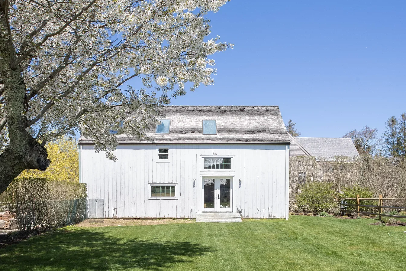 Just Under an Acre in Sagaponack, NY - $3,795,000