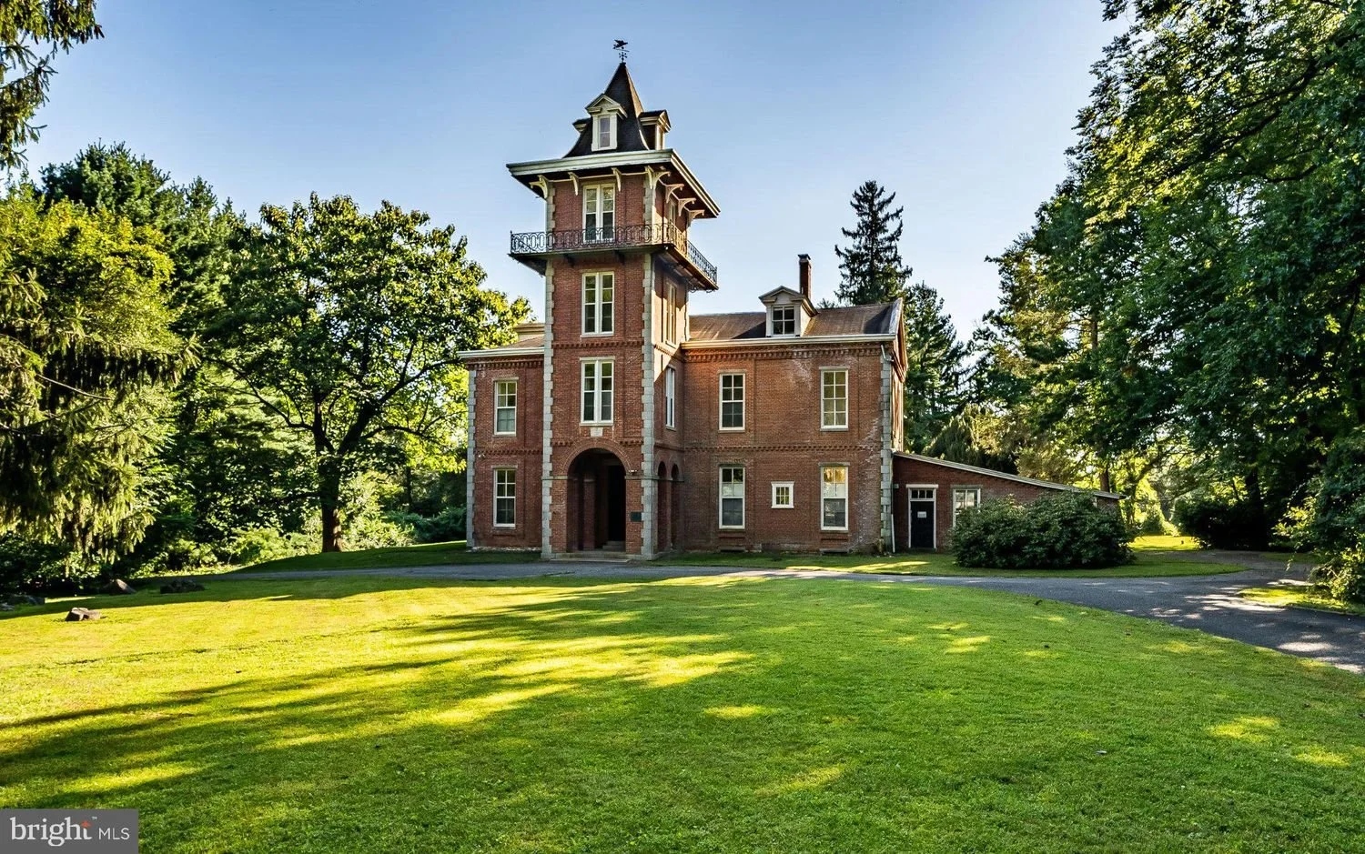 2.4 Acres in Kennett Square, PA - $3,100,000