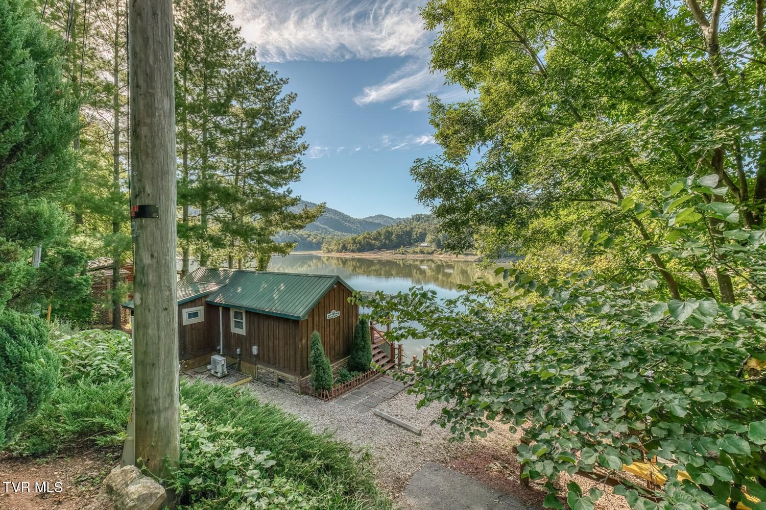 1.4 Acres in Butler, TN - $427,000