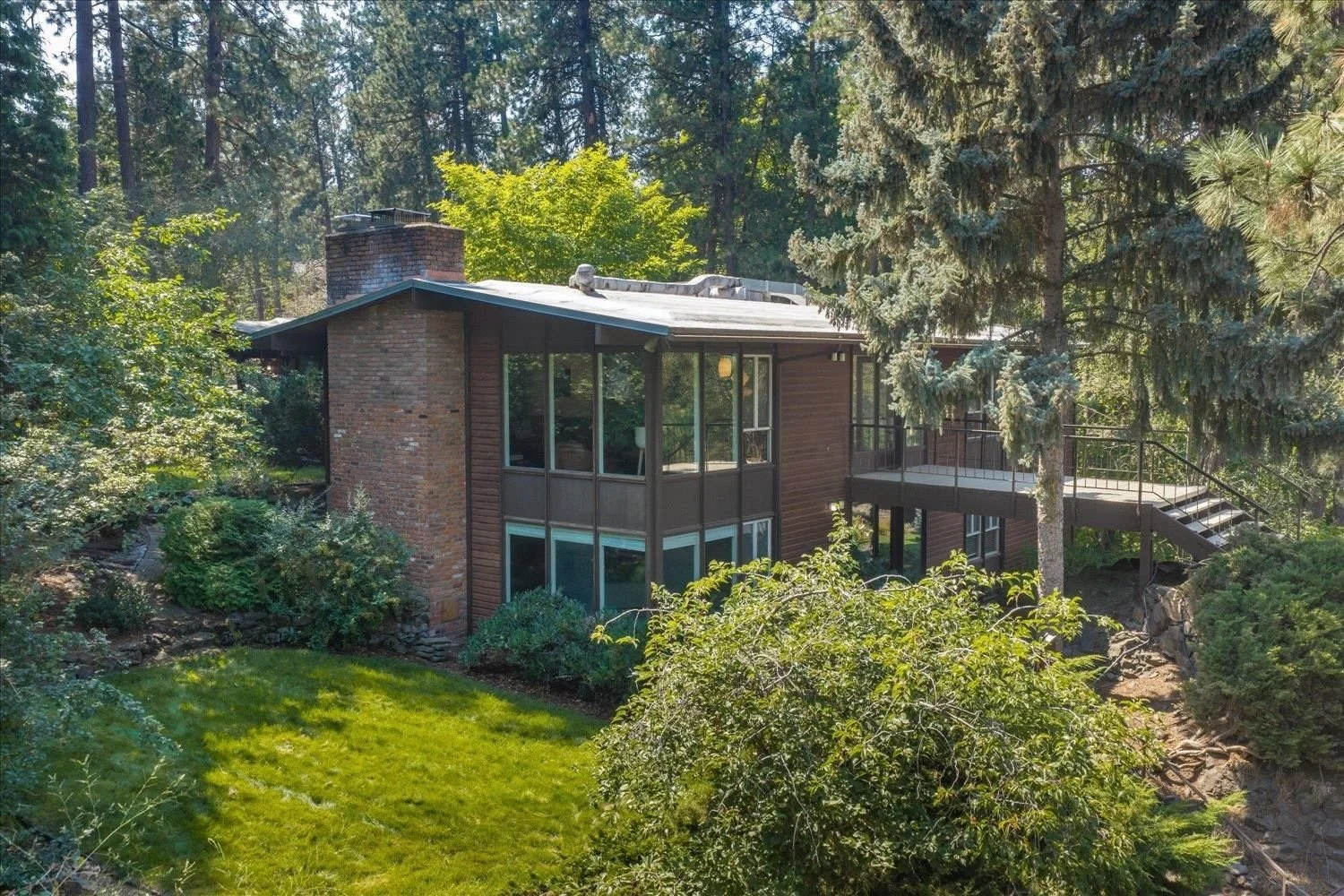 A Mid-Century in Spokane, WA - $949,999