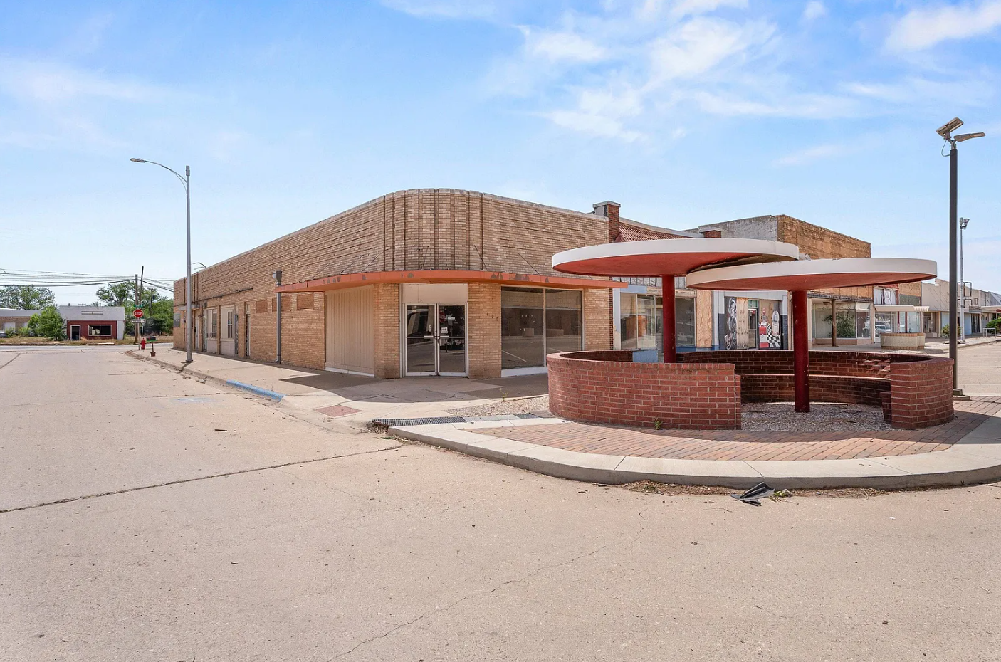 A Commercial Property in Littlefield, TX - $198,000