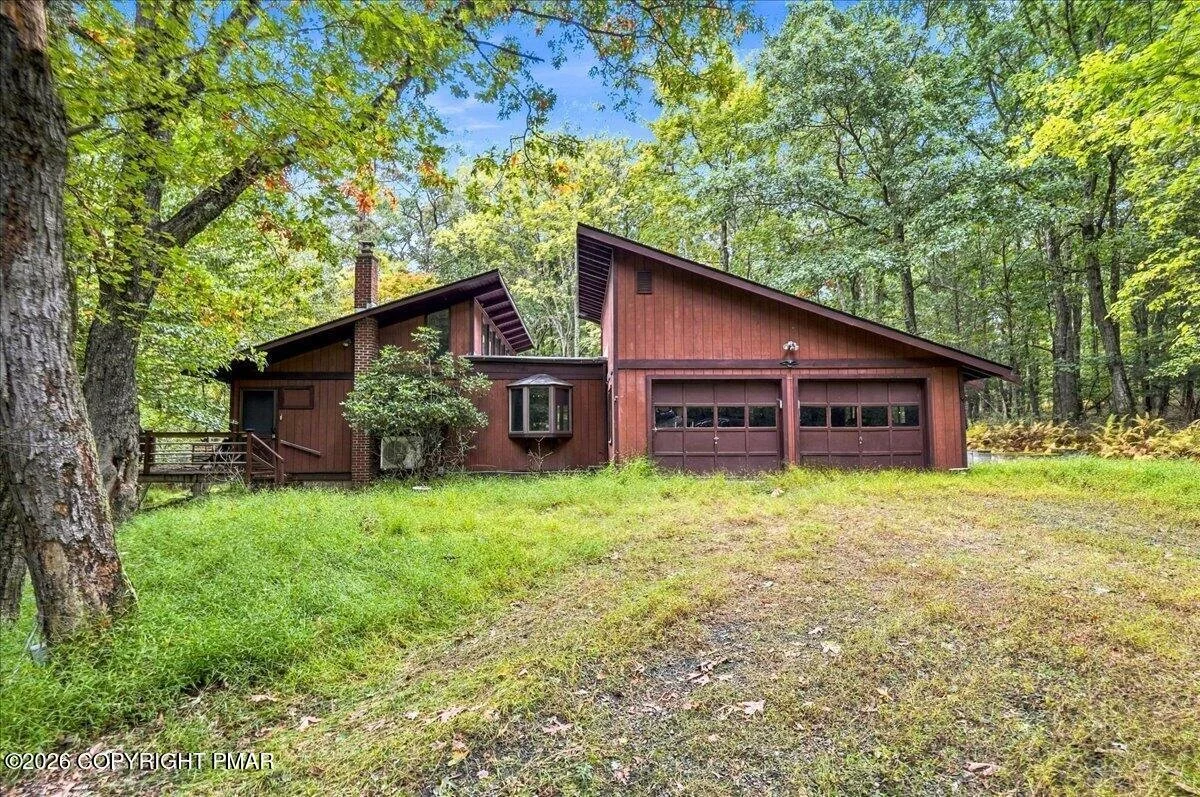 1.97 Acres in Canadensis, PA - $325,000