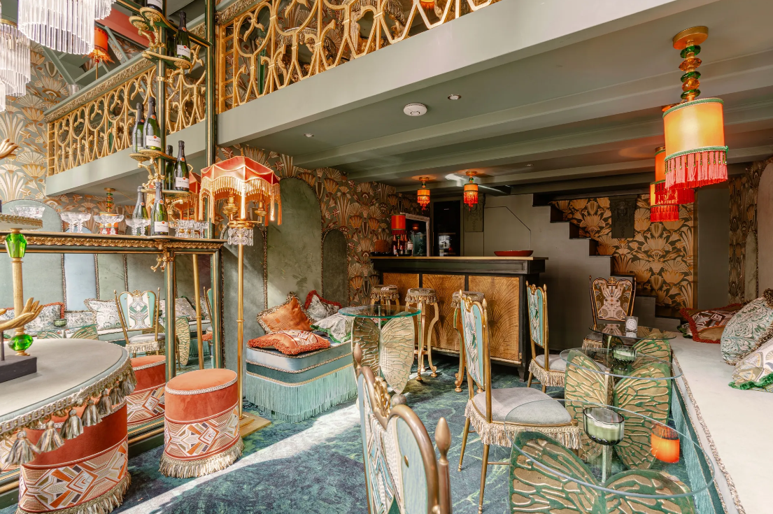 Mixed Use in Amsterdam - €1,100,000