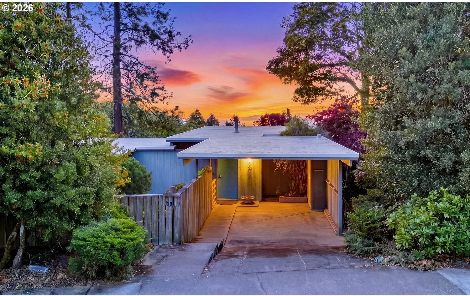 MCM in Portland, OR - $649,000