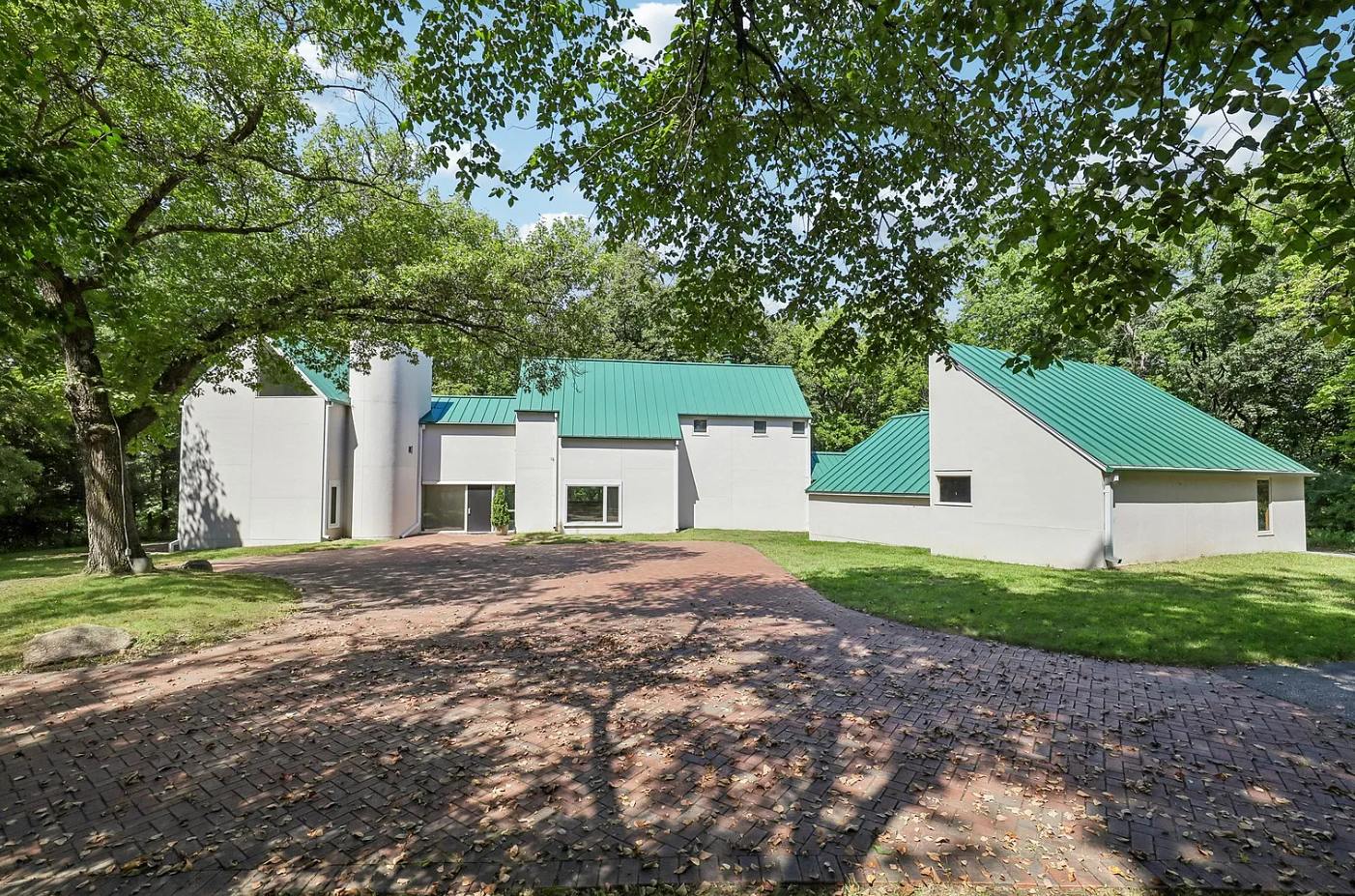 Over 27 Acres in West Des Moines, IA - $999,000