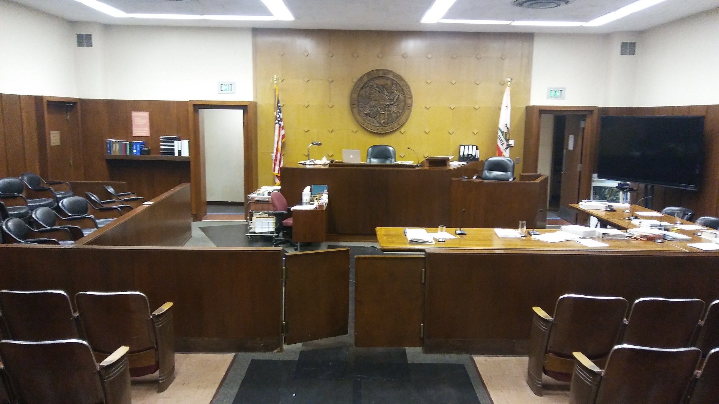 Courthouse 4.jpg