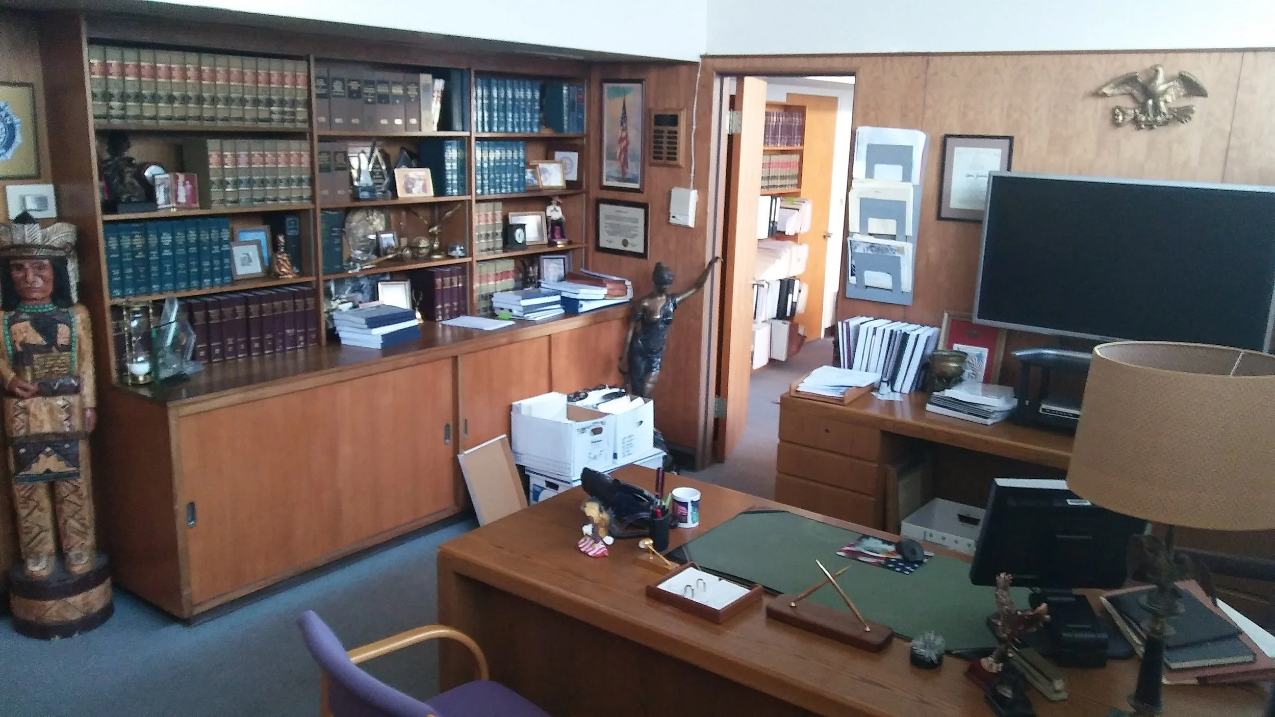 Judges office 14.jpg