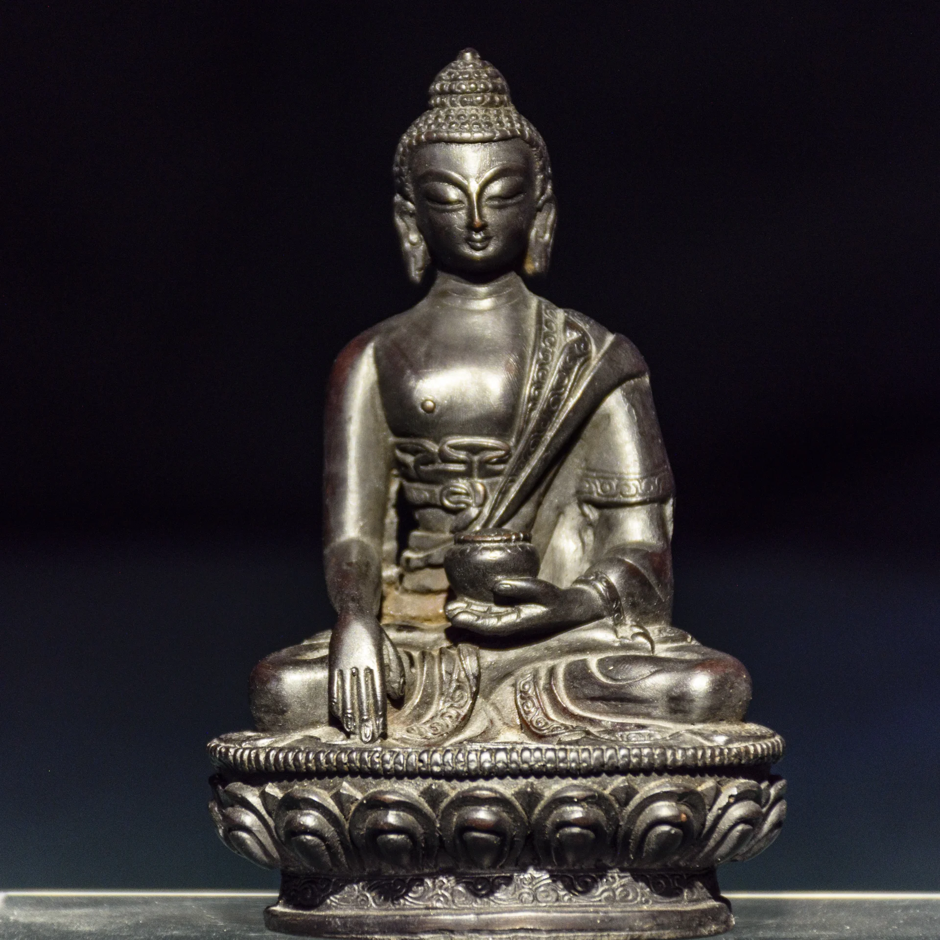 Buddha Statue 2