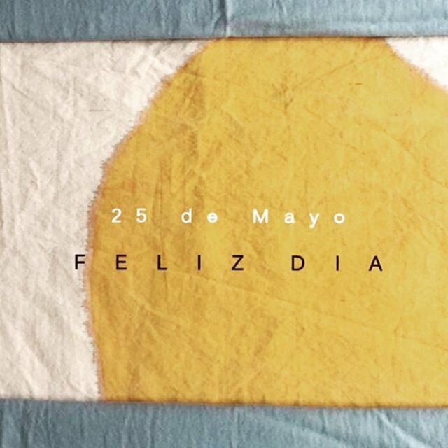 f e l i z  día de la  P A T R I A 
a todos los A R G E N T I N O S
.
.
.
.
@milidelcastillo.estudio 🇦🇷
.
.
.
#felizdía #argentina #patria #unidad #igualdad #25demayo