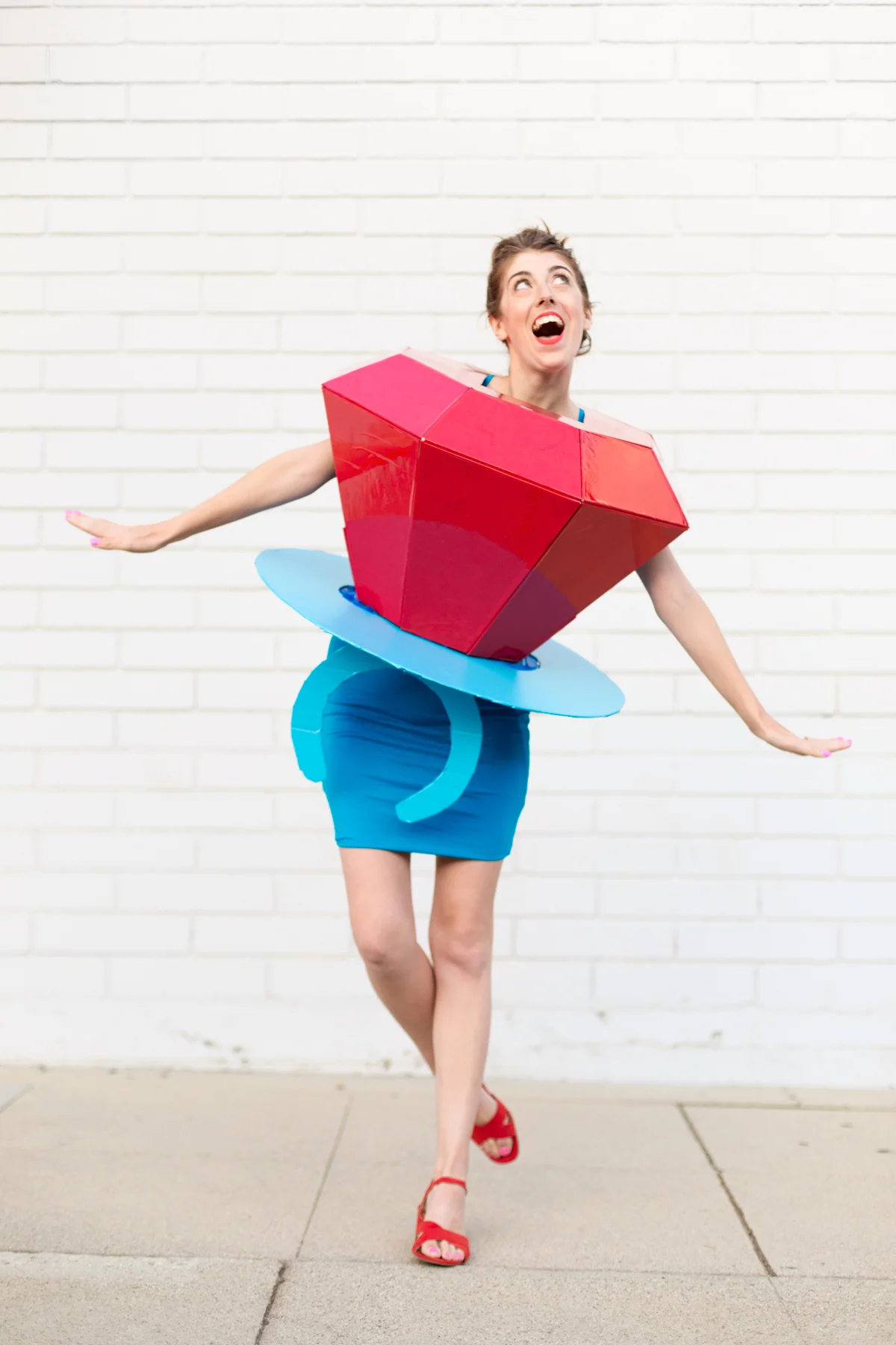 DIY-Ring-Pop-Costume-9.jpg