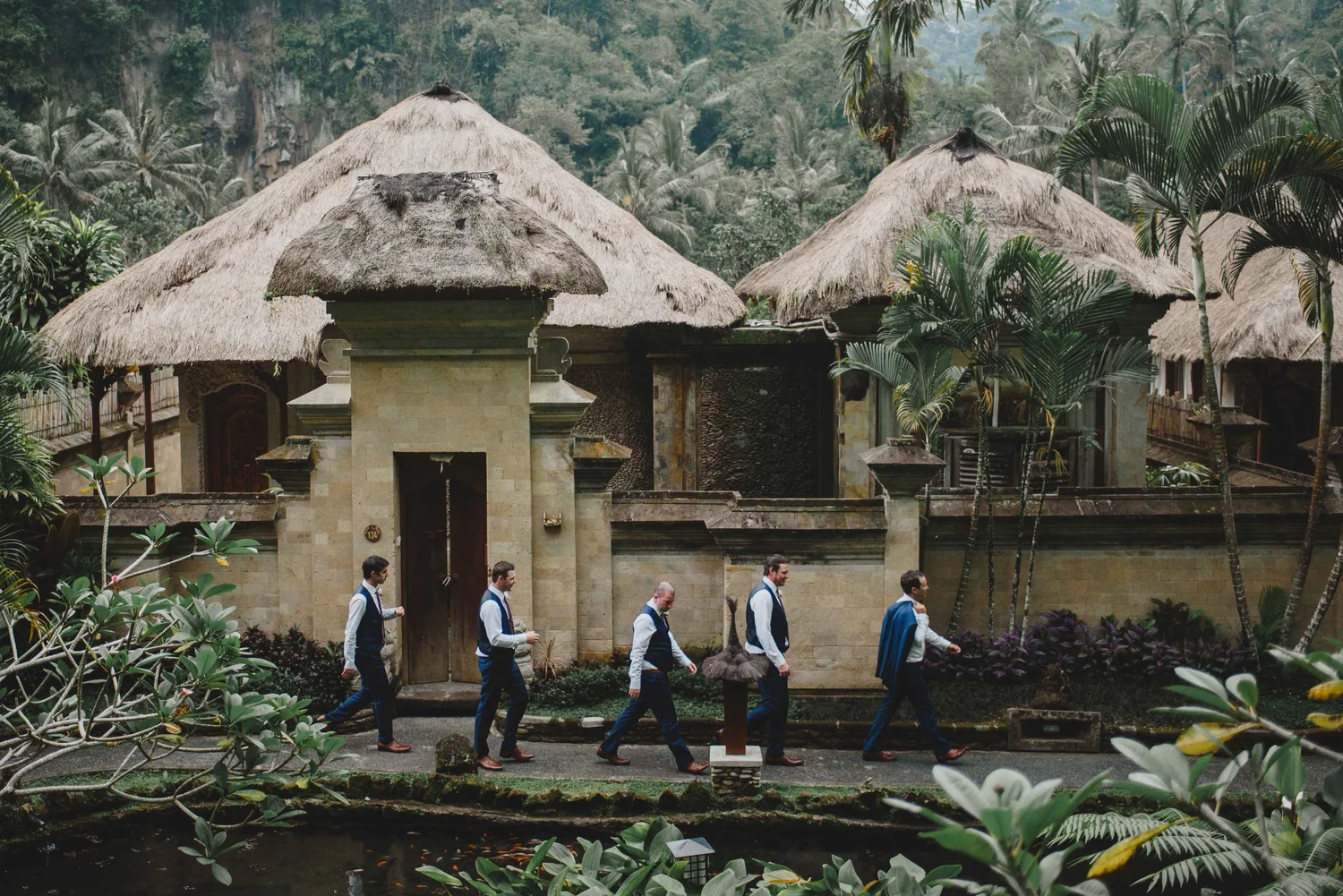 0730-0081M groomsmen.jpg