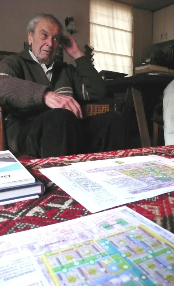 Discussing Villa Portales Master Plan with architect Fernando Castillo Velasco at his studio-house in La Reina, Santiago, July 8th 2007. Photography by E. Guerrero.Fernando Castillo Velasco was the recipient of the National architecture prize 1983 C…