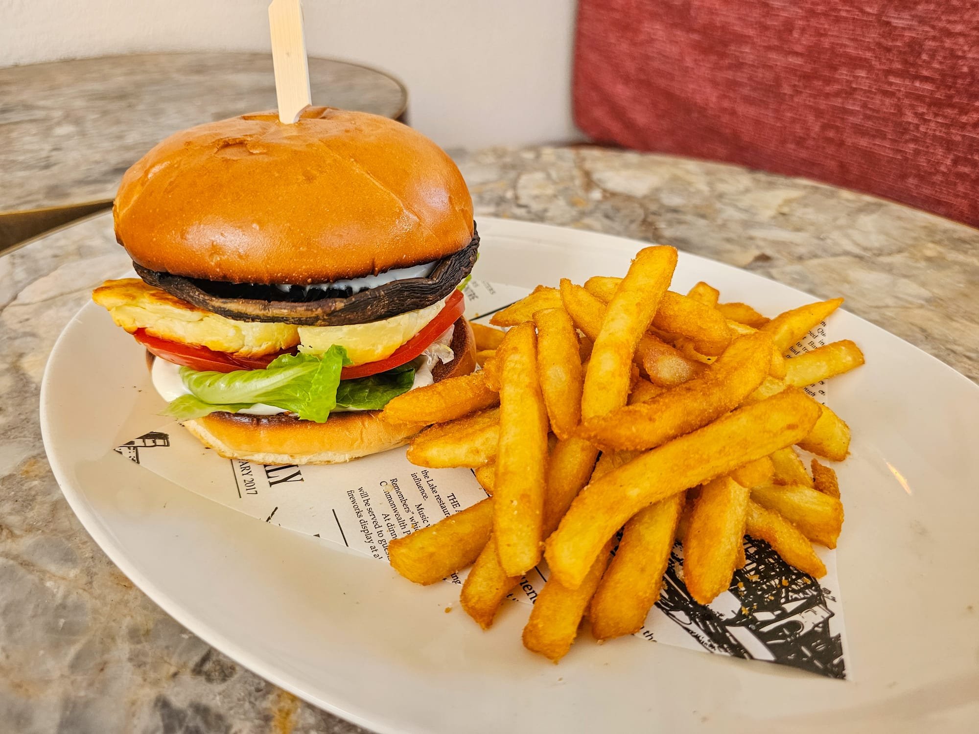 MUSHROOM AND HALLOUMI BURGER.jpeg