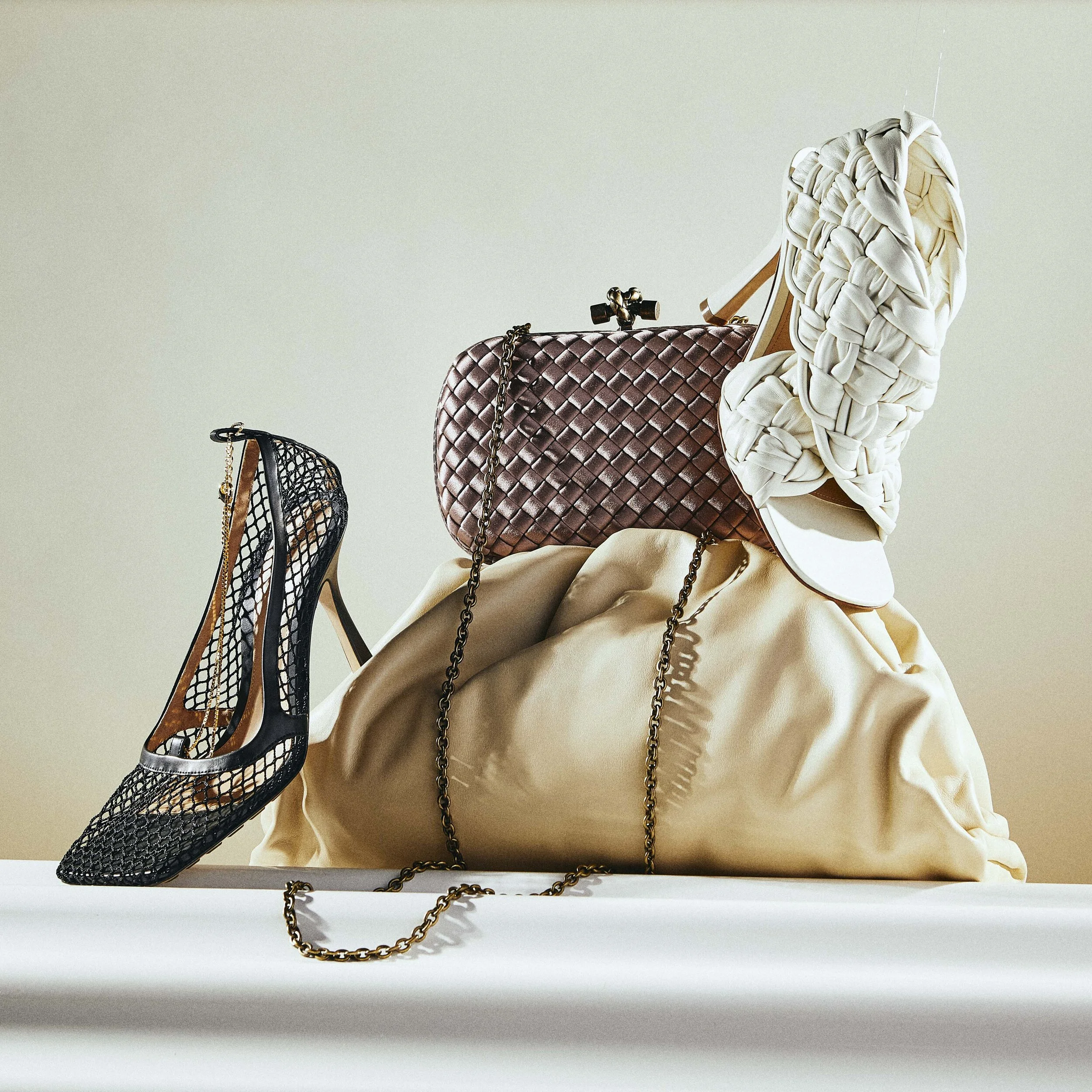 BOTTEGA-VENETA-spring.jpg