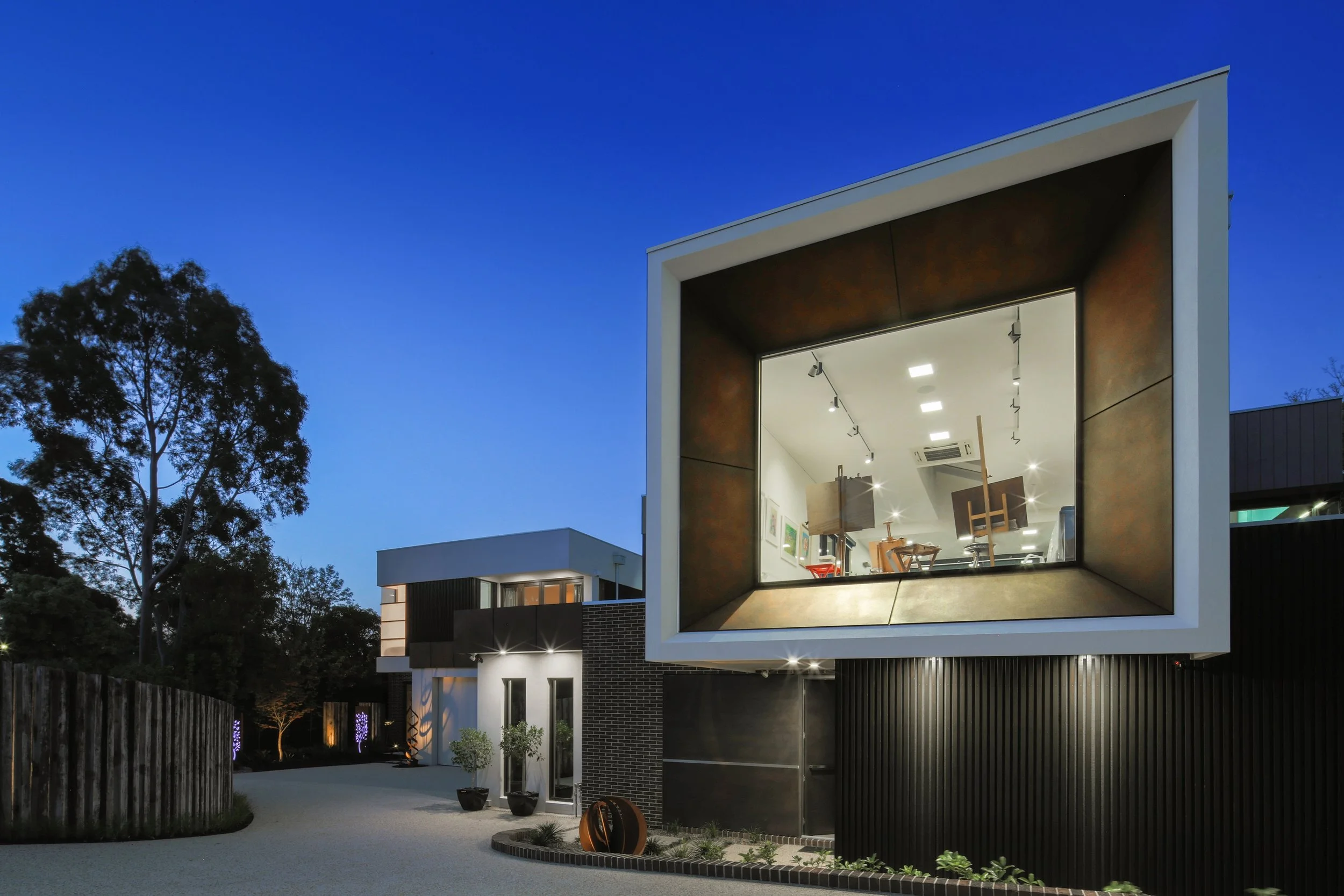 exterior_4.JPG
