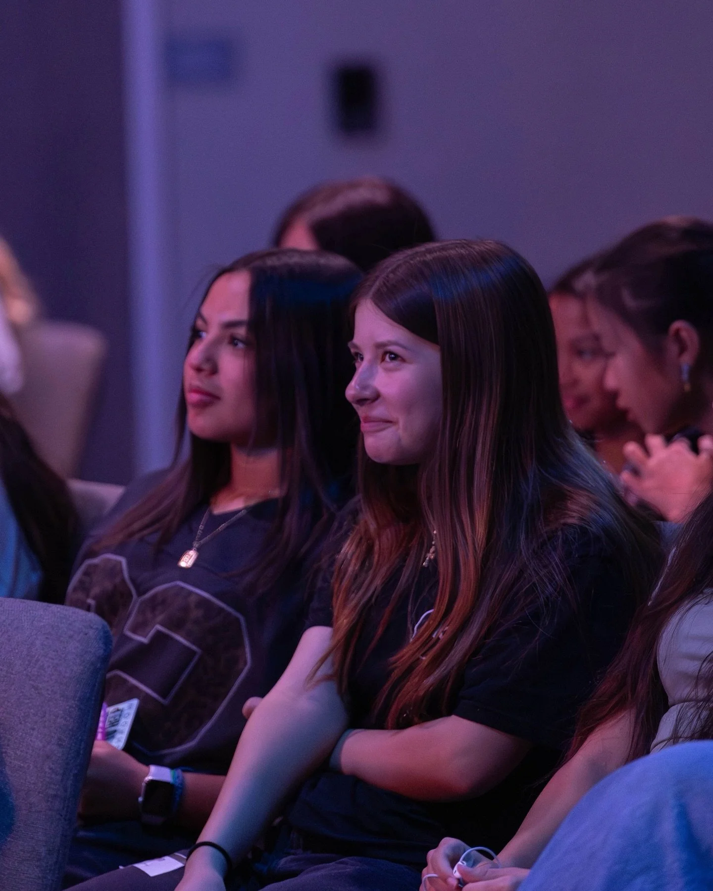 We love this crew!

High school: a new series begins TMRW NIGHT! 🚨