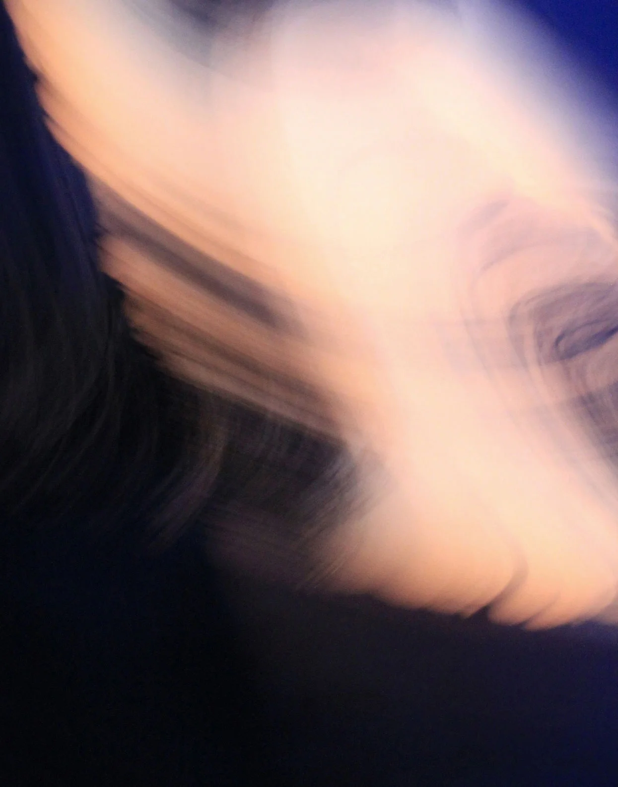 donna_pinter_she_sees_blue_crop.jpg