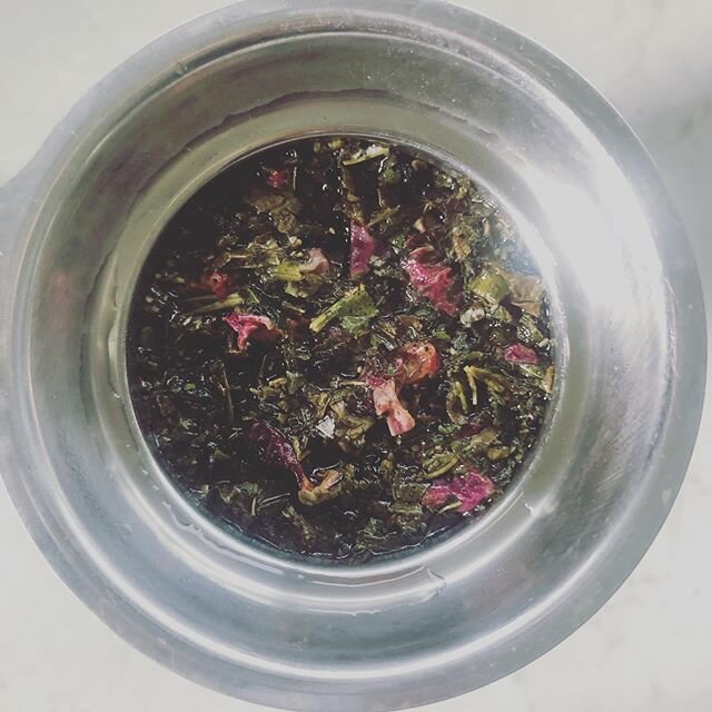 Morning Tea
.
Nettle: Rich in minerals, vitamin A &amp; C, protein and iron. Traditionally used to nourish and rebuild.
.
Red Raspberry Leaf: Known best as a uterine tonic. Is also lovely postpartum and to support menstruation. It acts as both a stim