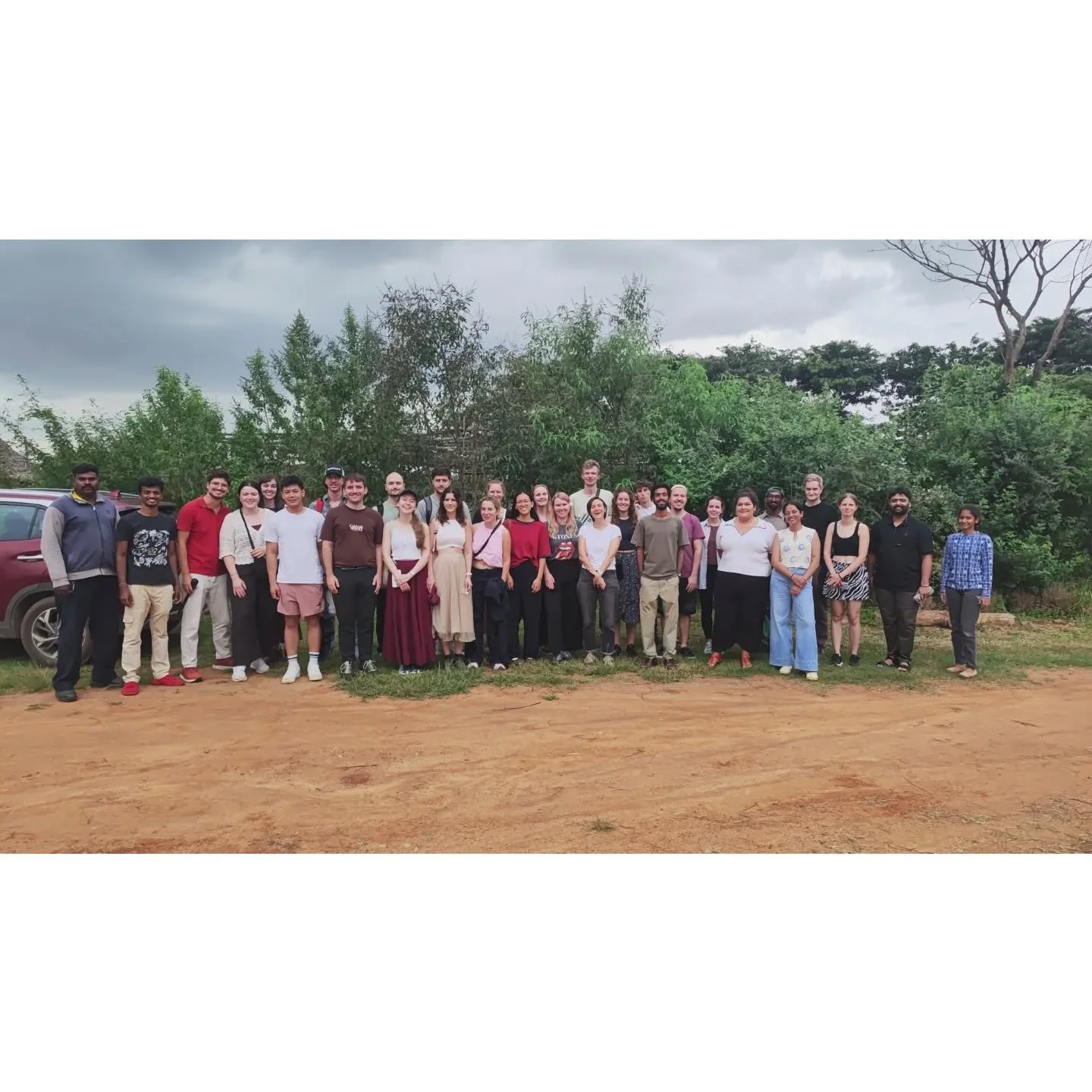 It was our pleasure hosting 22 students from Bavarian universities at the nursery last Saturday :)

They brought with them a wide range of perspectives which sparked conversations on everything from the use of tech in our projects, to community impac