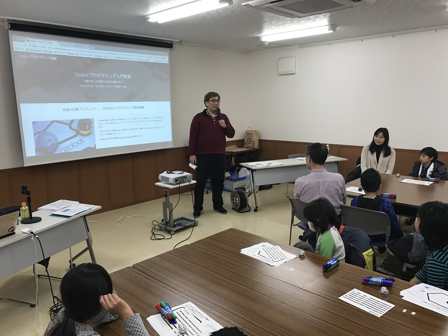 ギークラボ上越(上越教育大情報メディア教育支援センター)の大森先生から開会のあいさつ