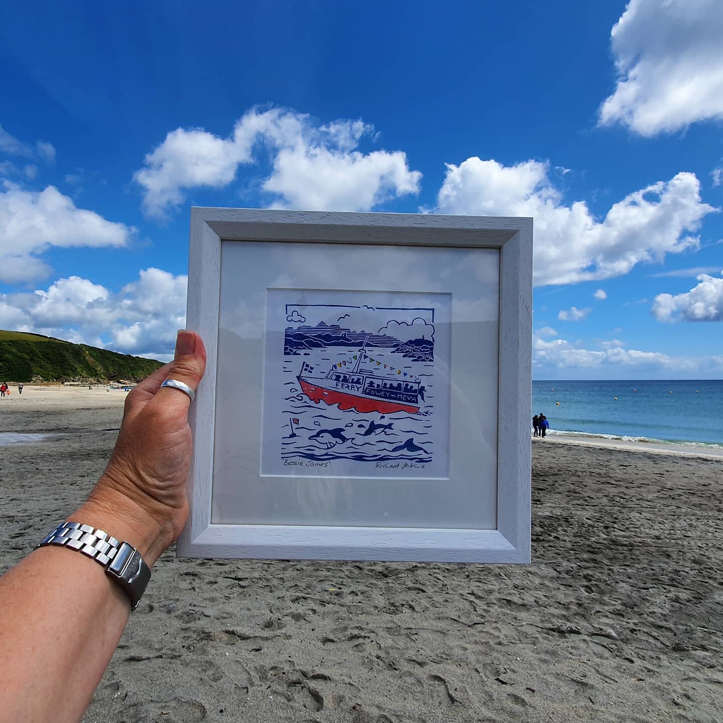 Fancy winning this gorgeous little print by @richard_jenkins_linoprints ?

Head to our Facebook page for an easy 
Like 👍 
Tag 👫 
share ✔

🌊🌊🌊 Draw tomorrow 🌊🌊🌊