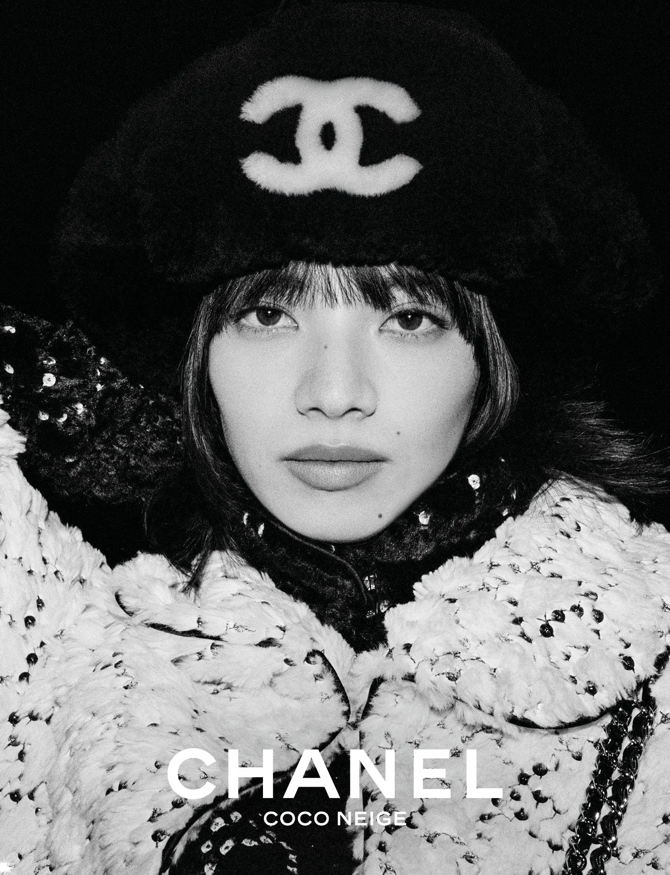 CHANEL_25N_AD_ALL_WITH LOGO_RGB11.jpg