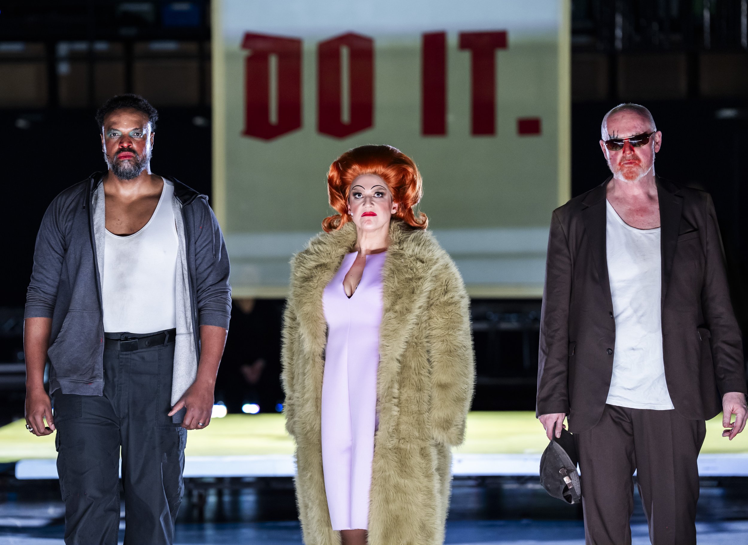 Rise and Fall of the City of Mahagonny-ENO-Coliseum-12868.JPG