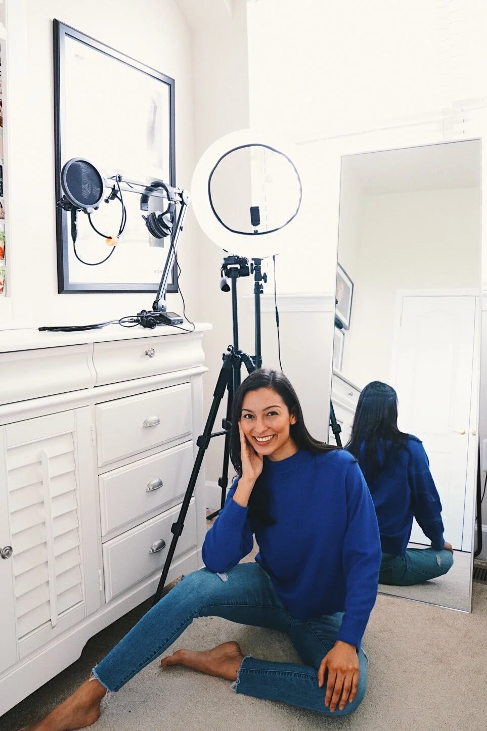 Random Things In My Room That Make Sense: Products I Use for Modeling &amp; To Create Content