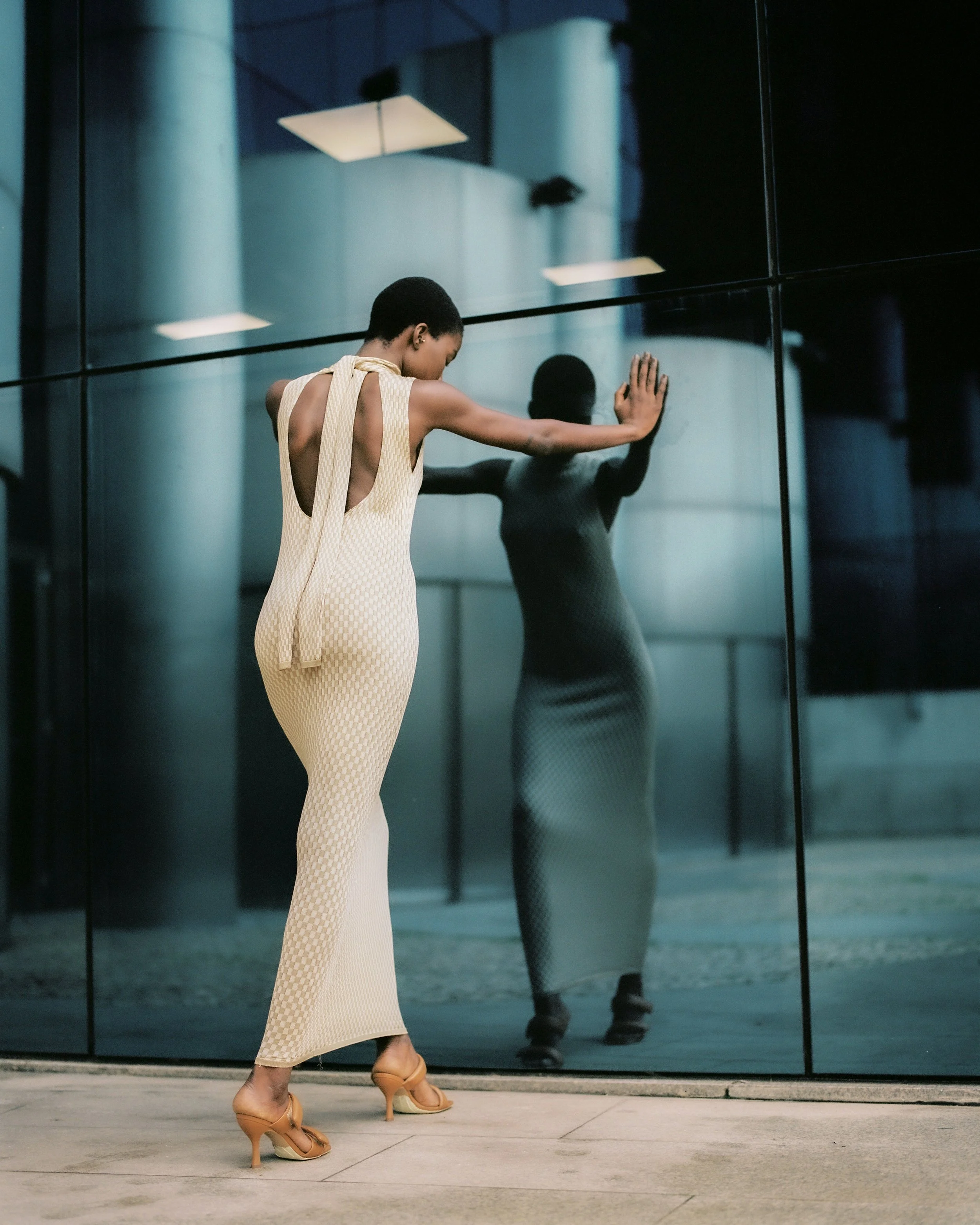 Ramona_Deckers_Aidé-48 copy.jpg