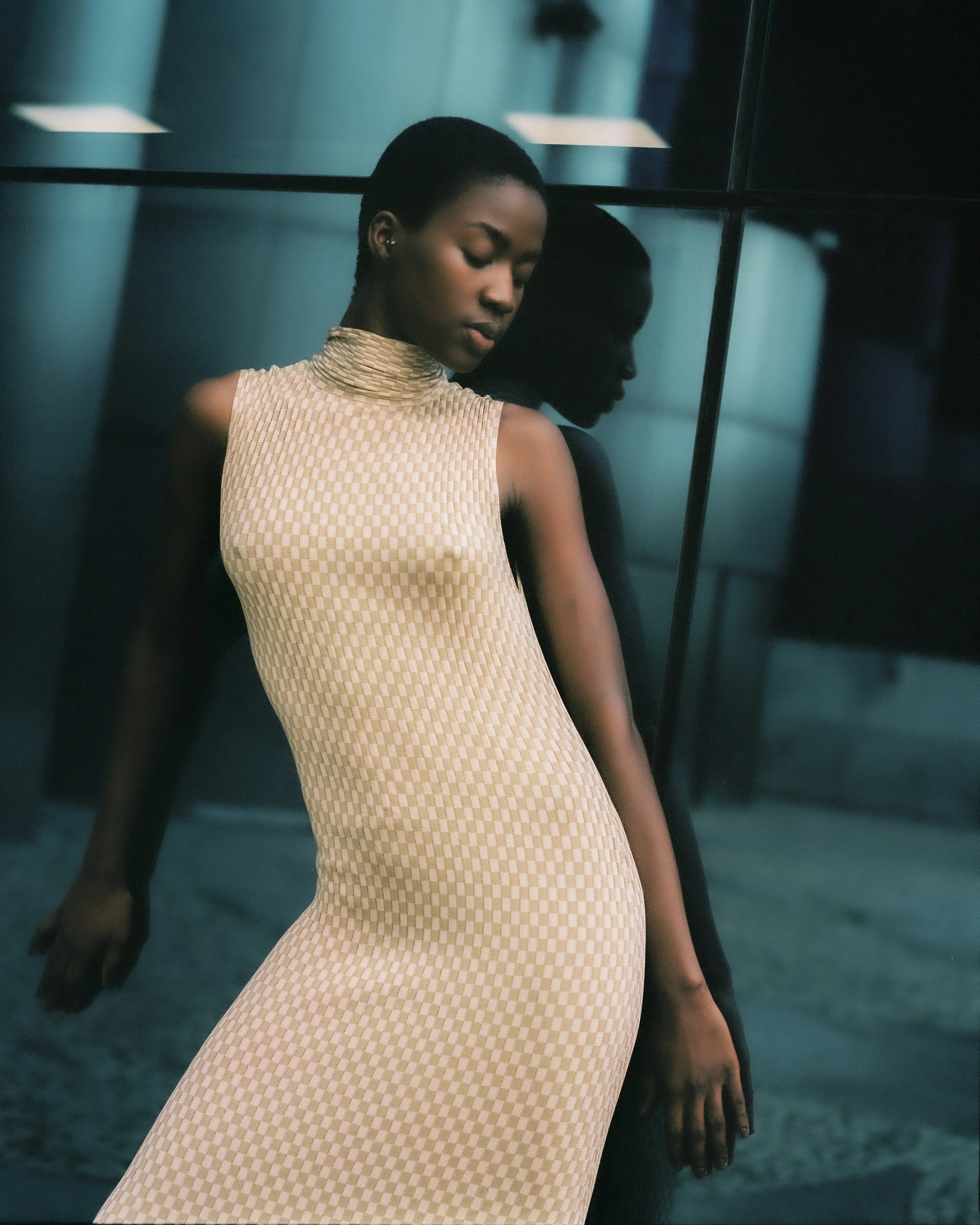 Ramona_Deckers_Aidé-51 copy.jpg