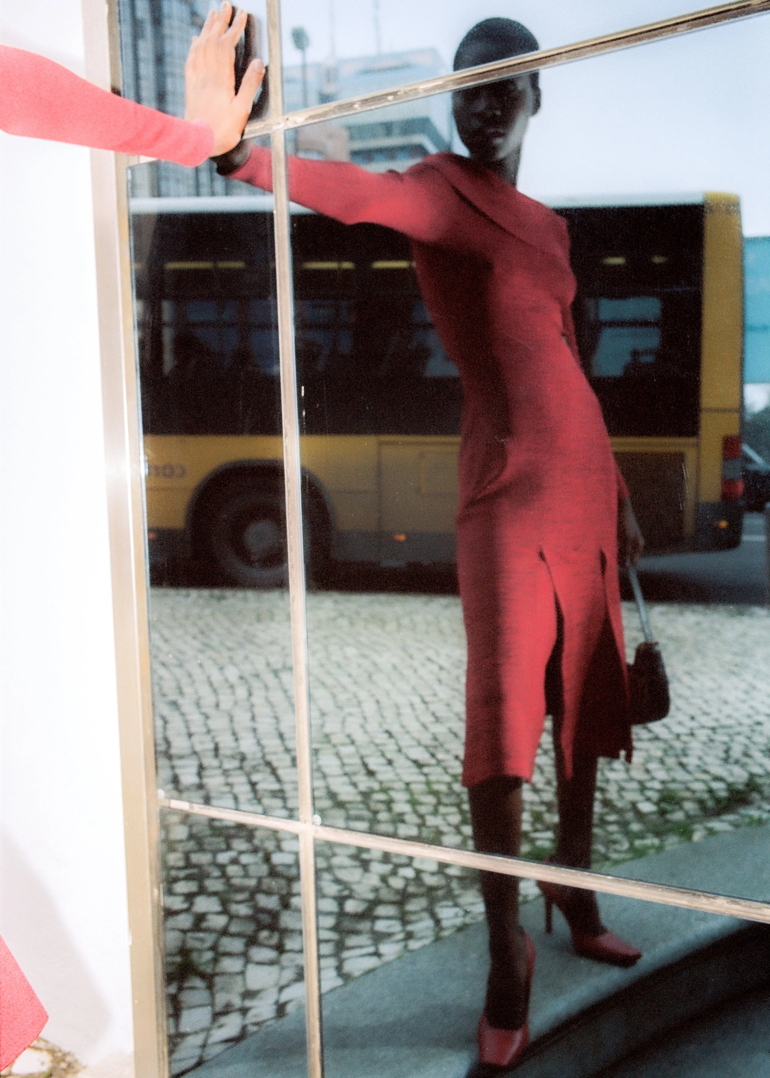 Ramona_Deckers_Aidé-81 copy.jpg