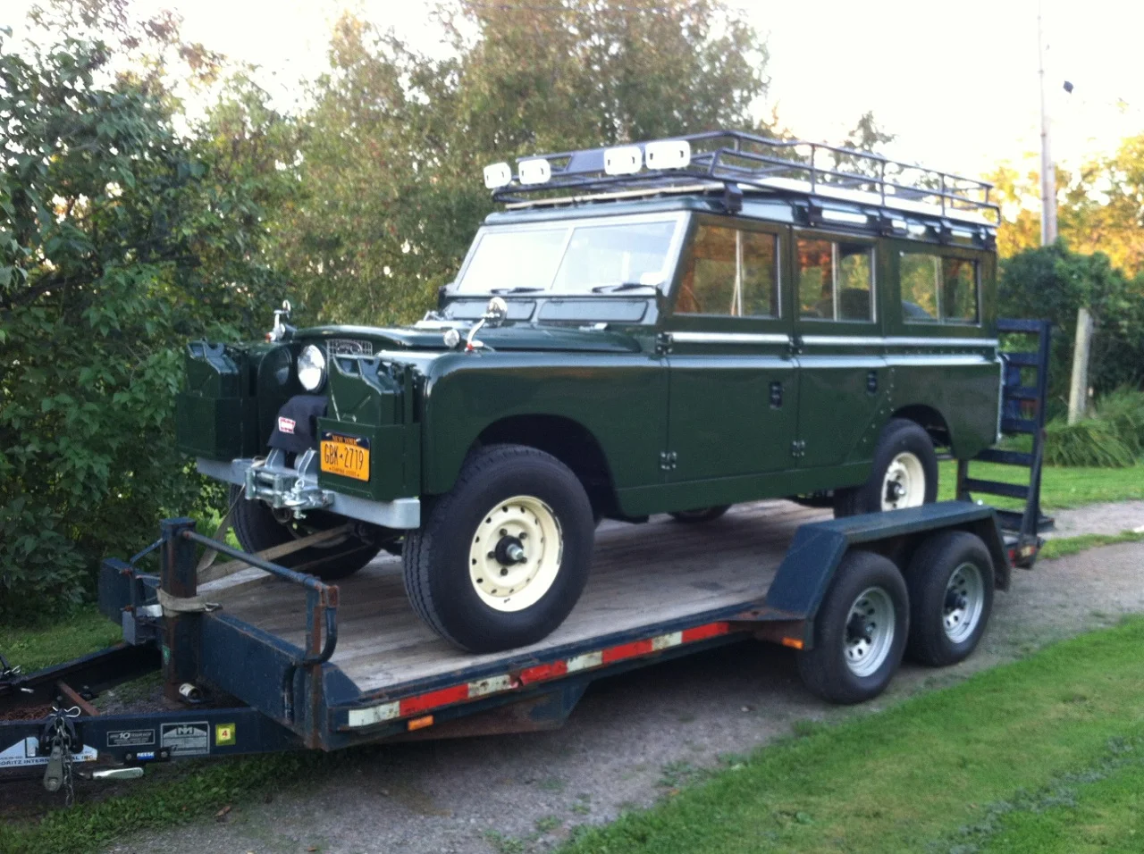 1961 Series II 109 Station Wagon-2.jpg