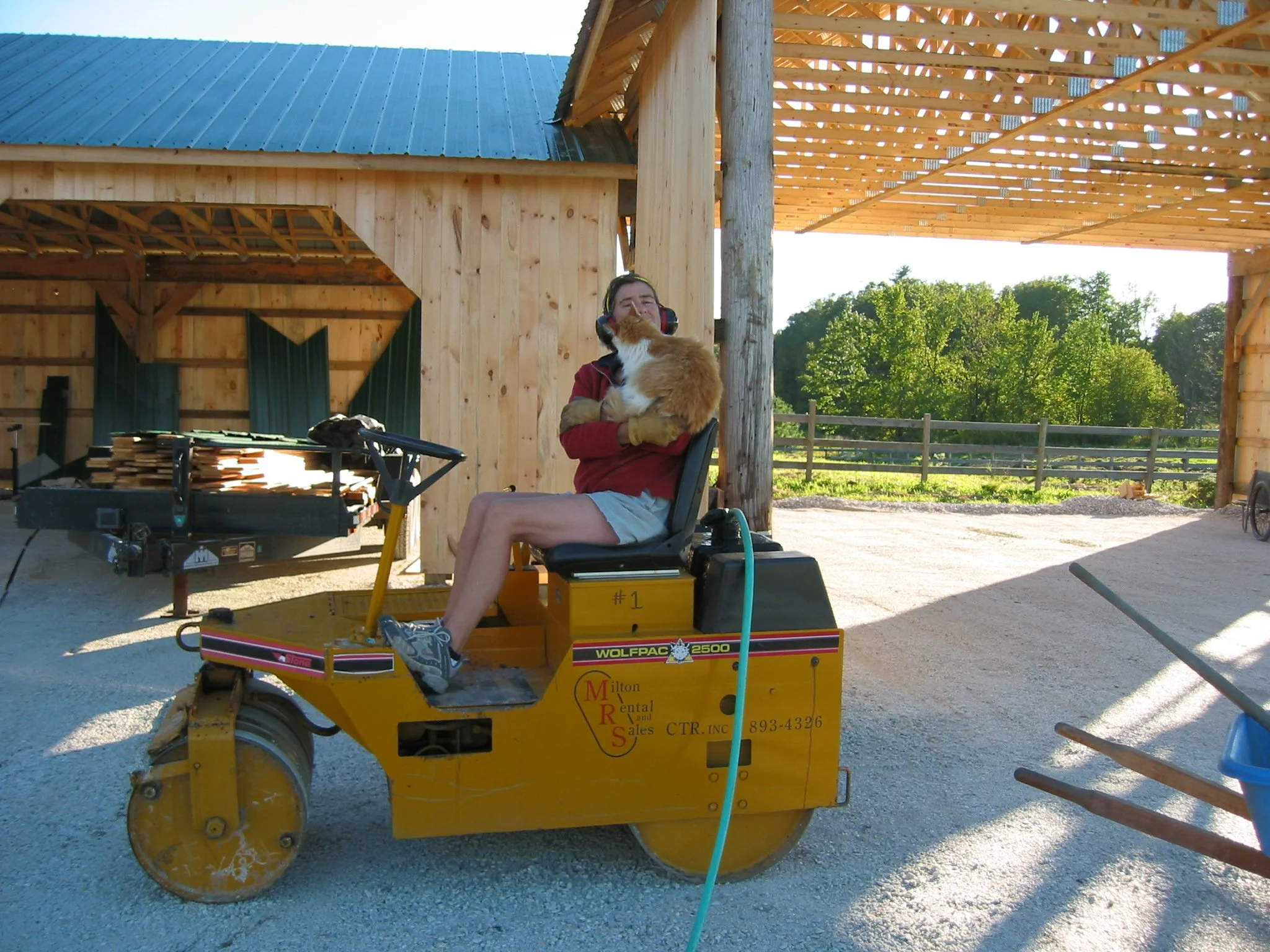 109-0981_IMG.JPG