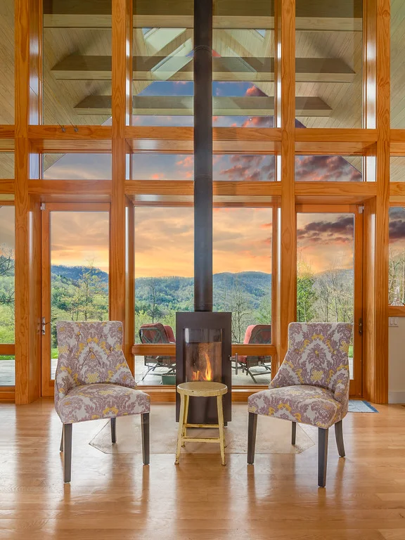 Living Room.jpg