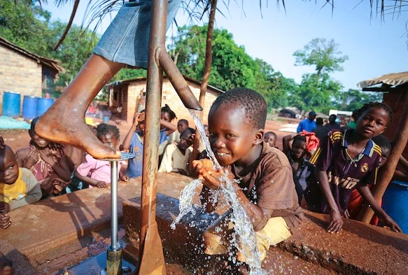Central-African-Republic-Water-for-Good-MudLOVE.jpg