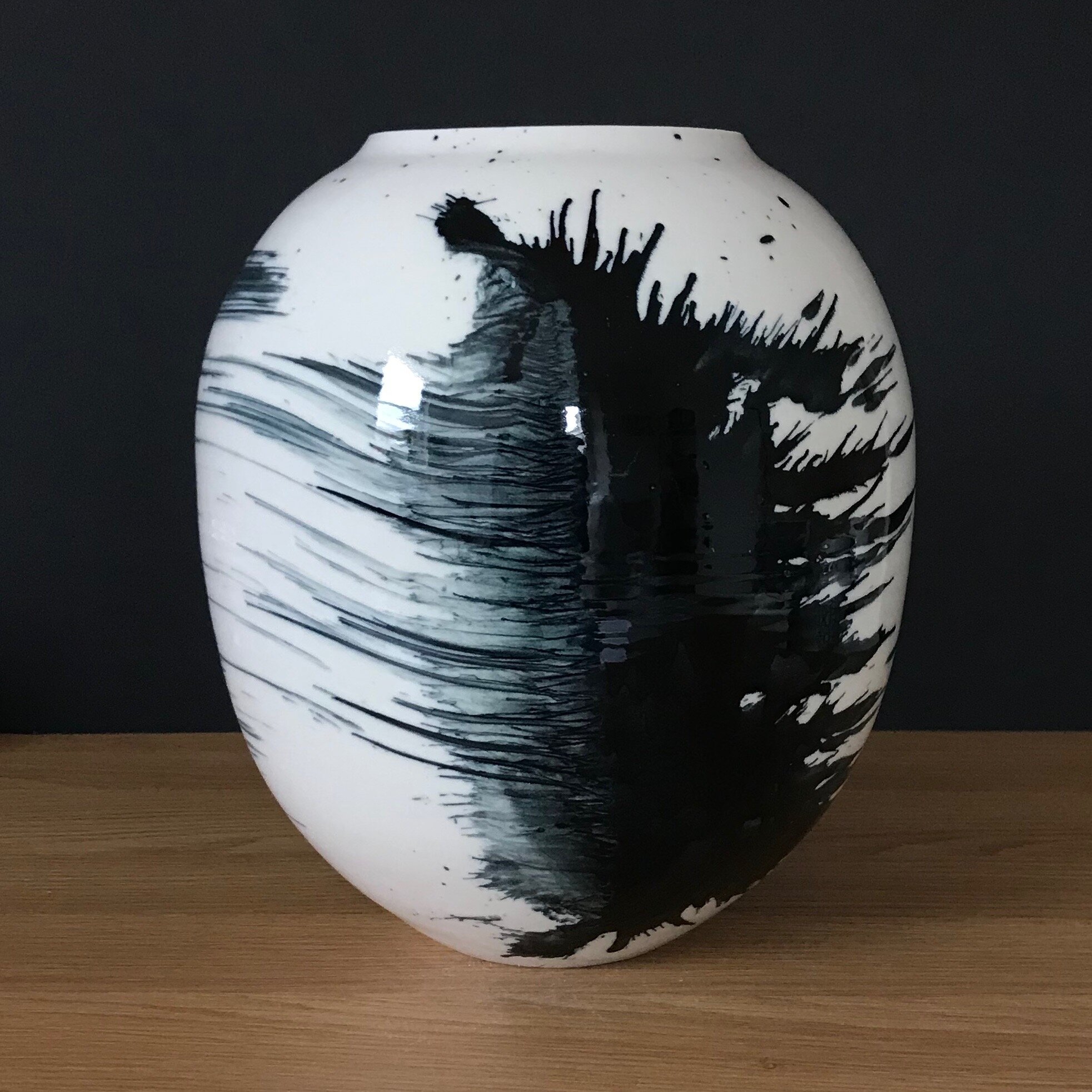 tom-kemp-porcelain-vase-27.jpg