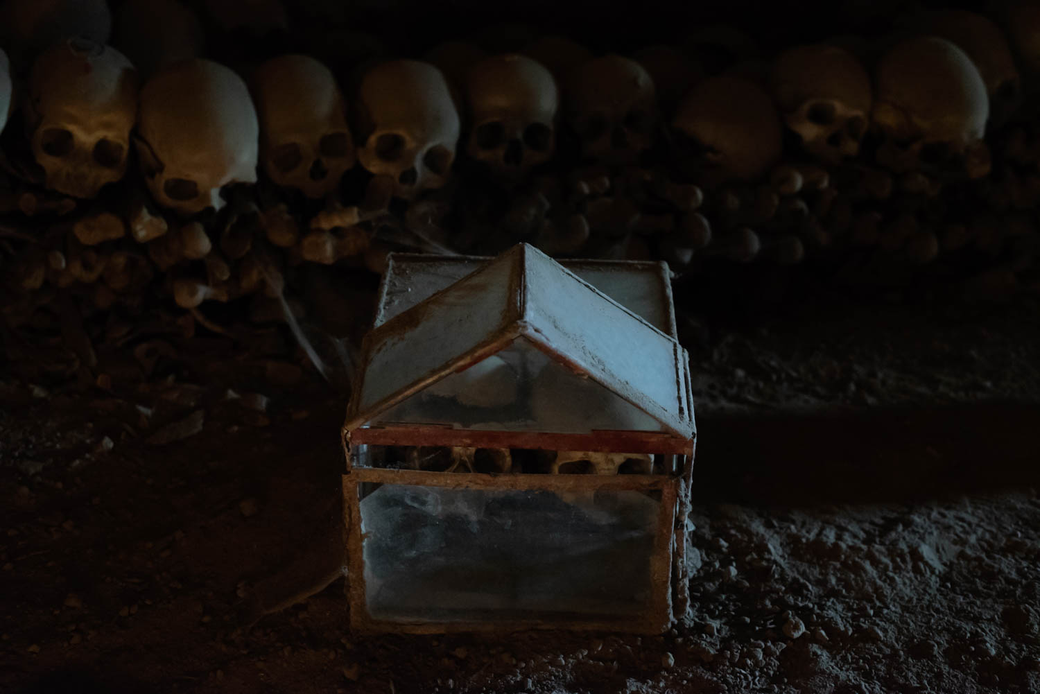 Cimitero delle fontanelle (55 von 69).jpg
