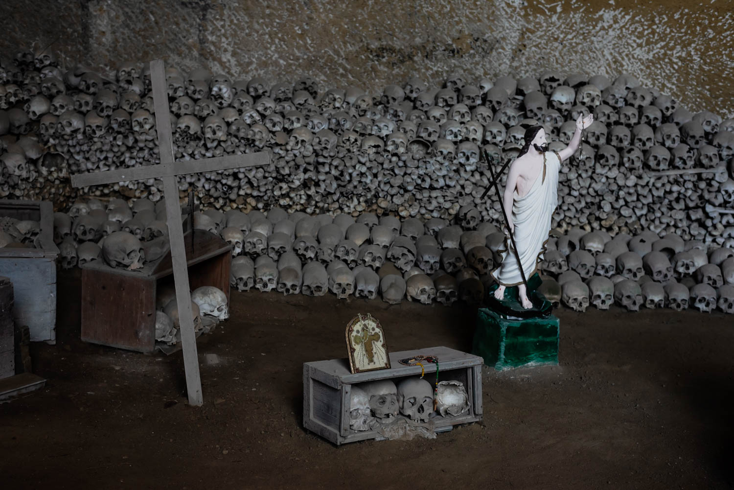  In 1872 Don Gaetano Barbati, a local priest, and the community members cleaned and rearranged the huge number of skulls and bones and put them in order throughout the various spaces in the cavity. Since then, there has been a very strong devotion fo