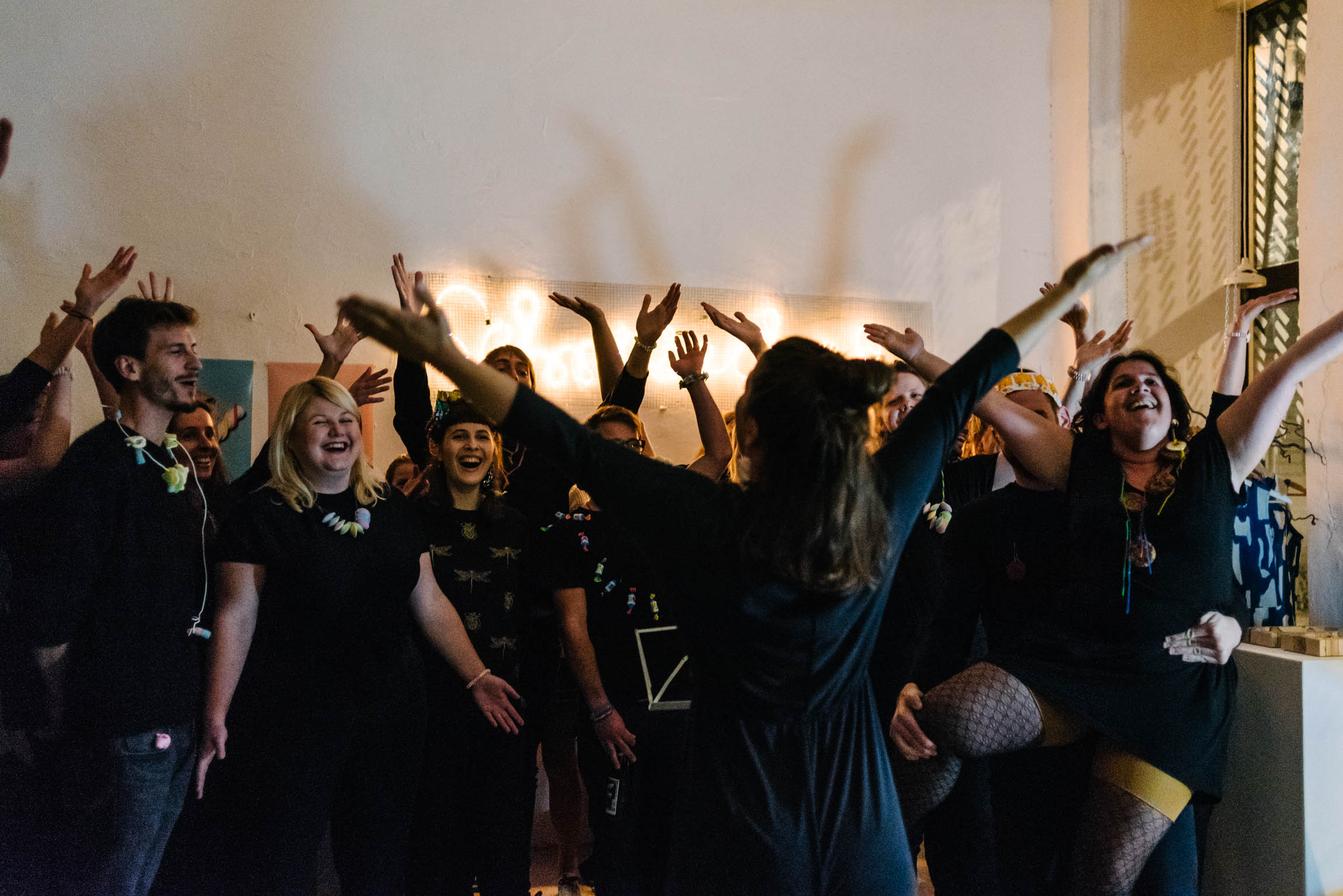 KONZERT "SCHMUSEN MIT DESIGN" MIT SCHMUSECHOR studio kollektiv plus zwei