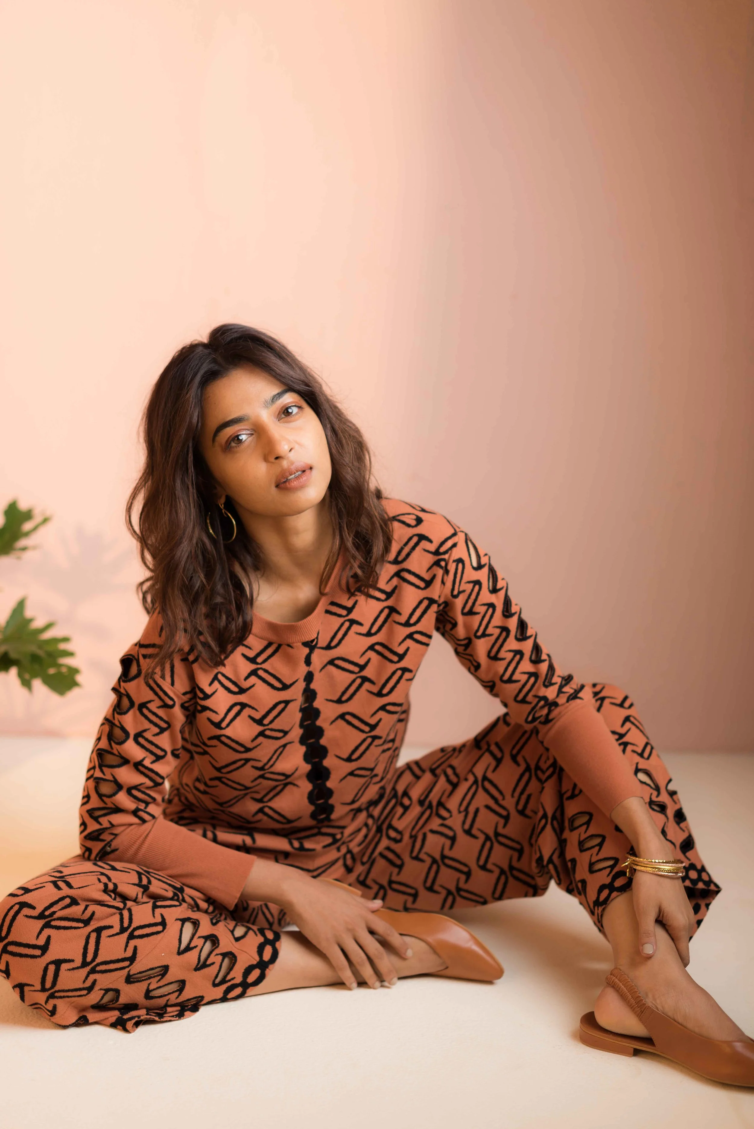 Pasham Alwani_Radhika Apte3.jpg