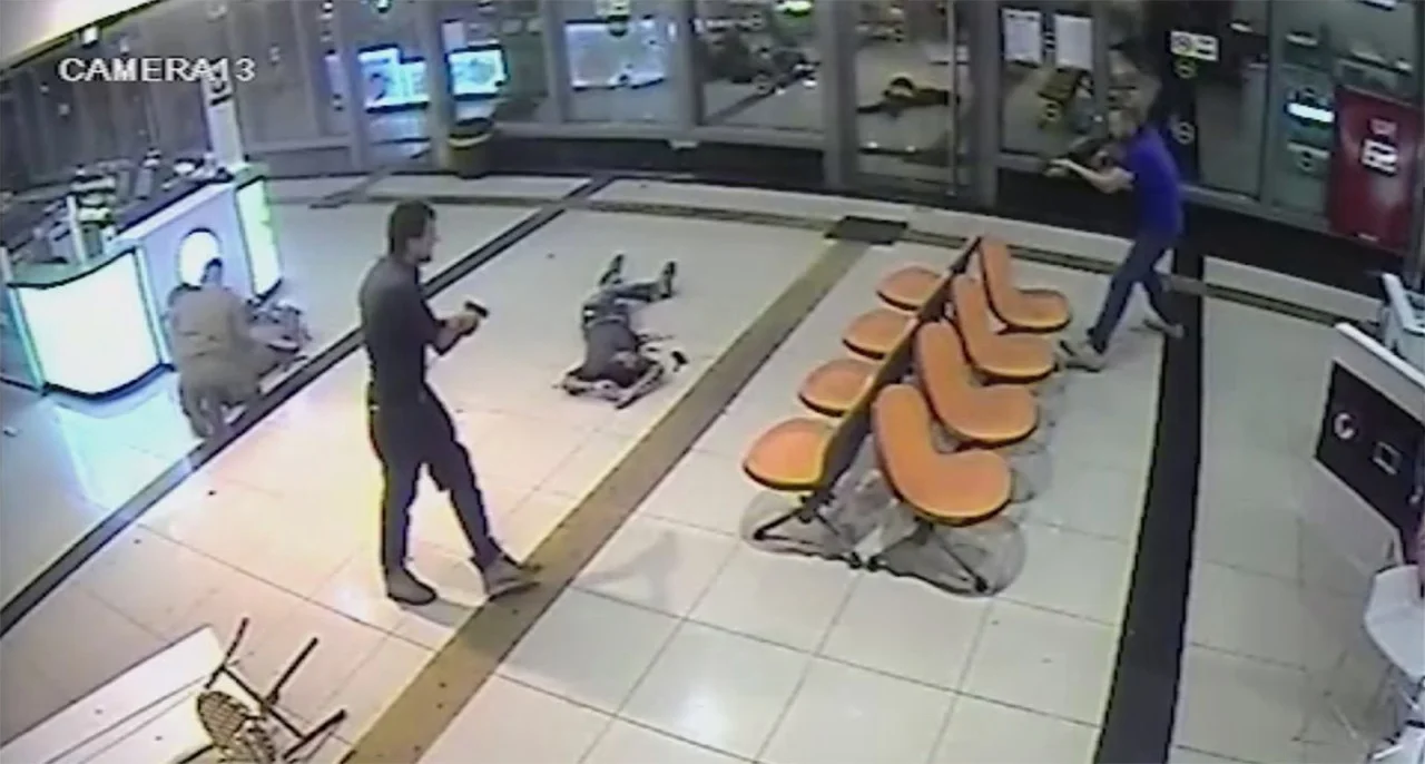 death-in-the-terminal.jpeg