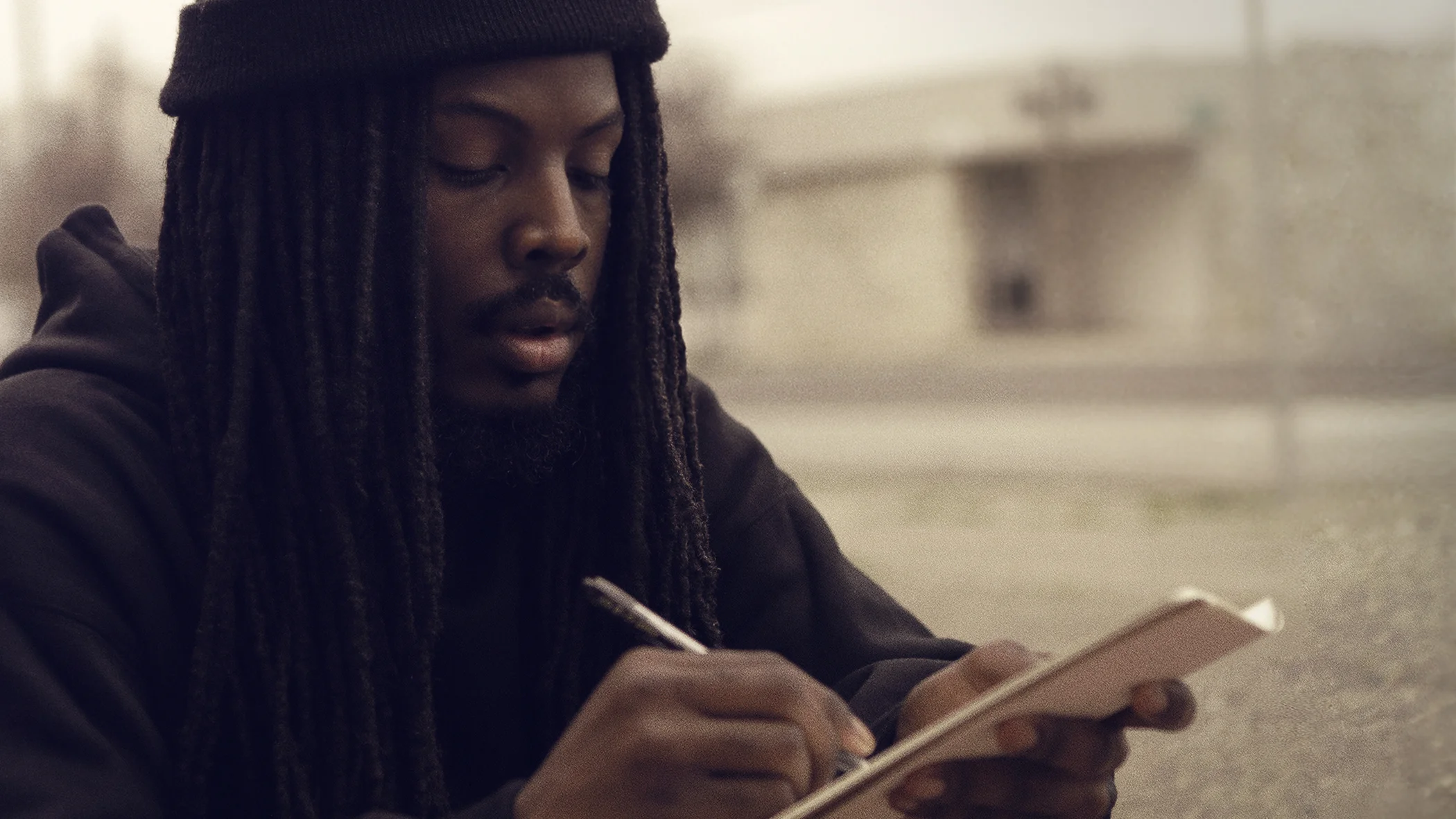 Donte_Writing_300dpi.jpg