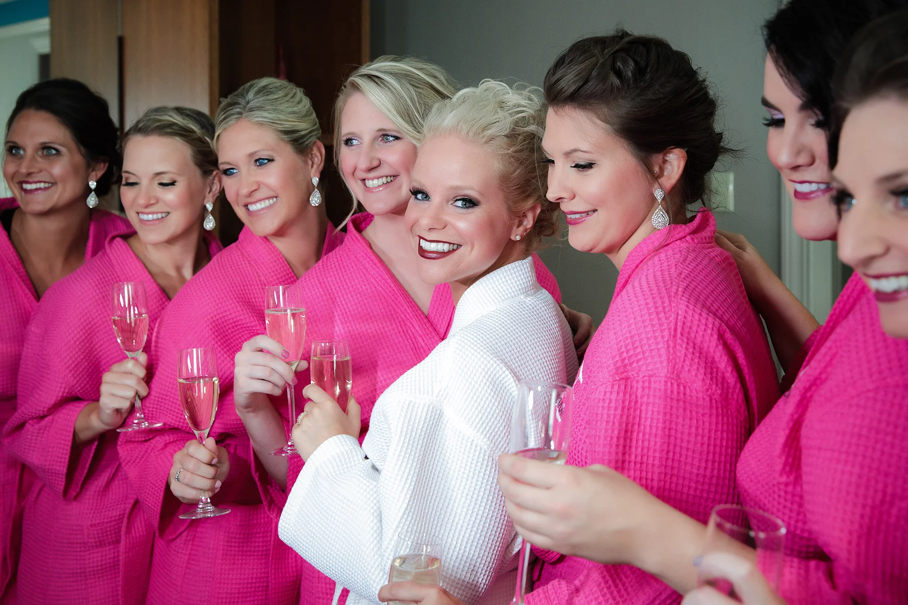 Westin Columbus Wedding- Robb McCormick Photography (18 of 127).jpg