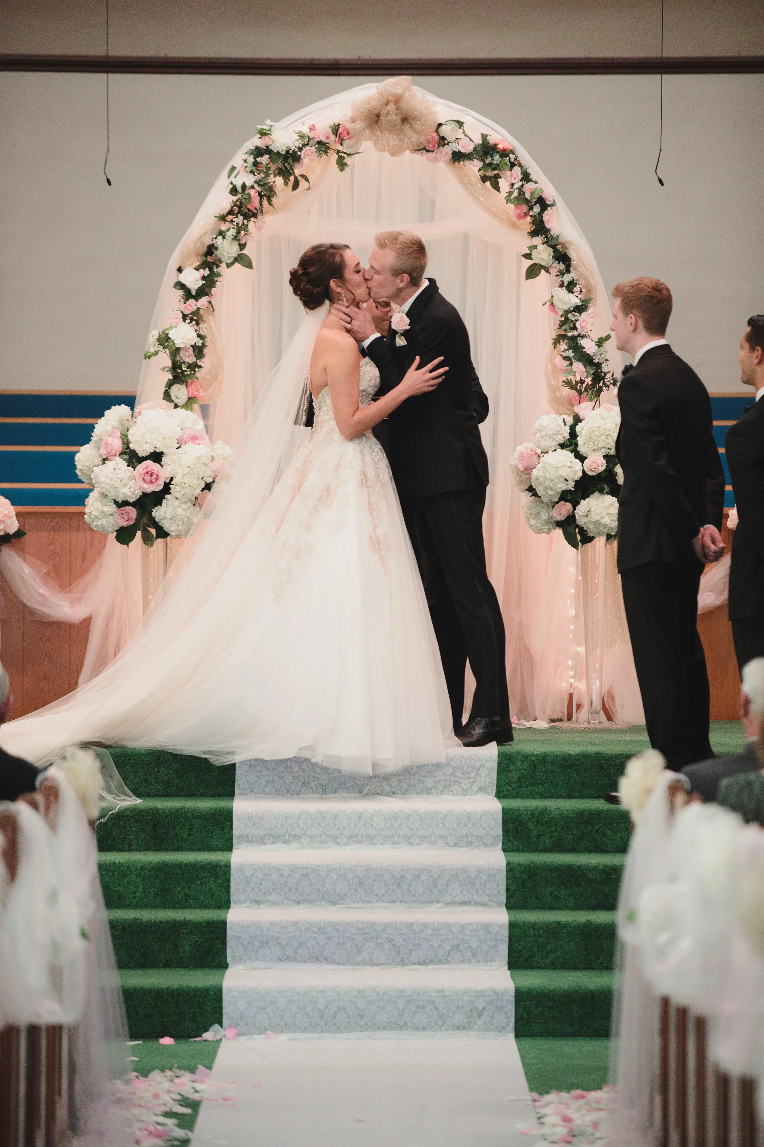 Romantic Ohio Wedding Wedding Photographers Columbus, Ohio