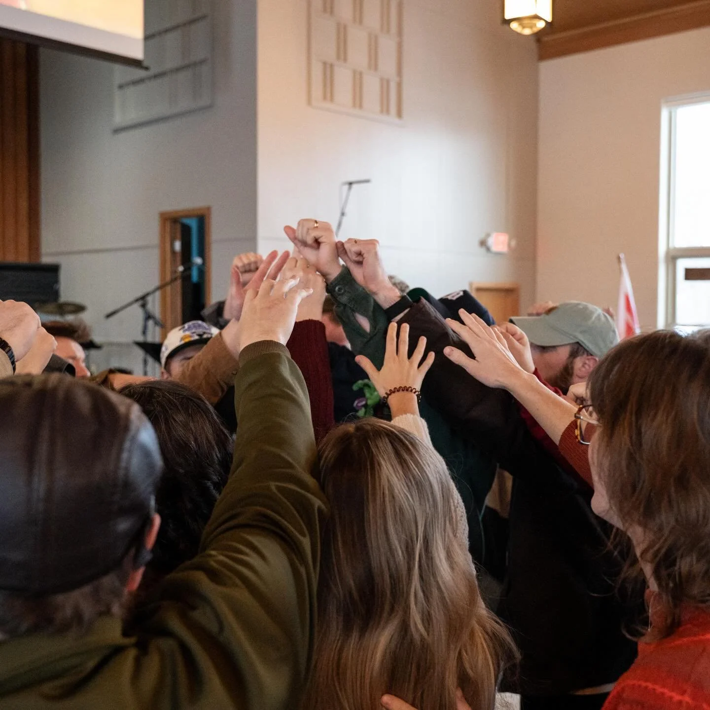 such a sweet day in the house of the Lord yesterday! Thank you Jesus!!!🙌🏼🤍