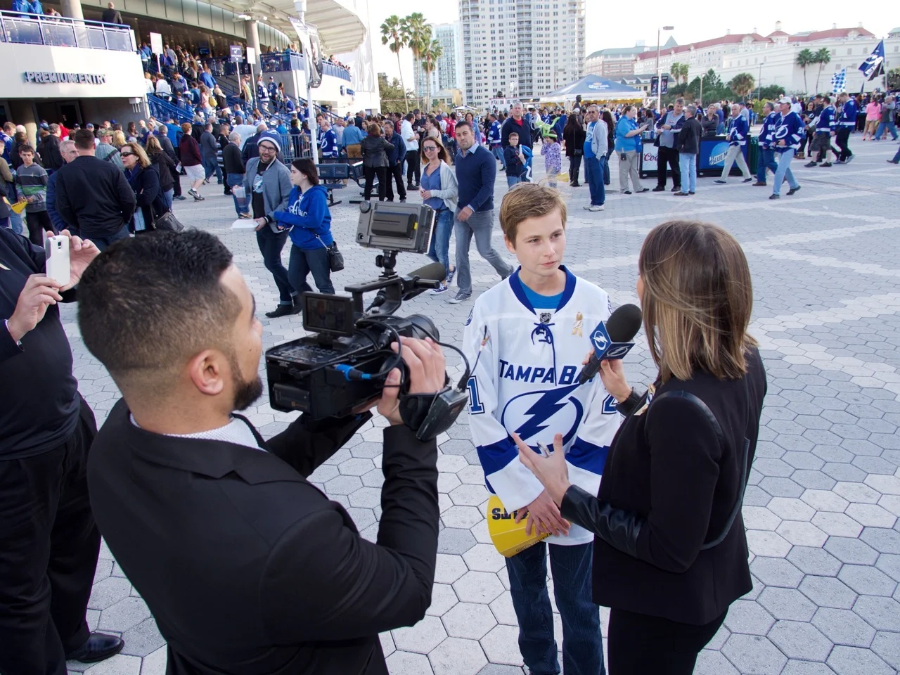Tampa Bay Lightning Gold Out Game