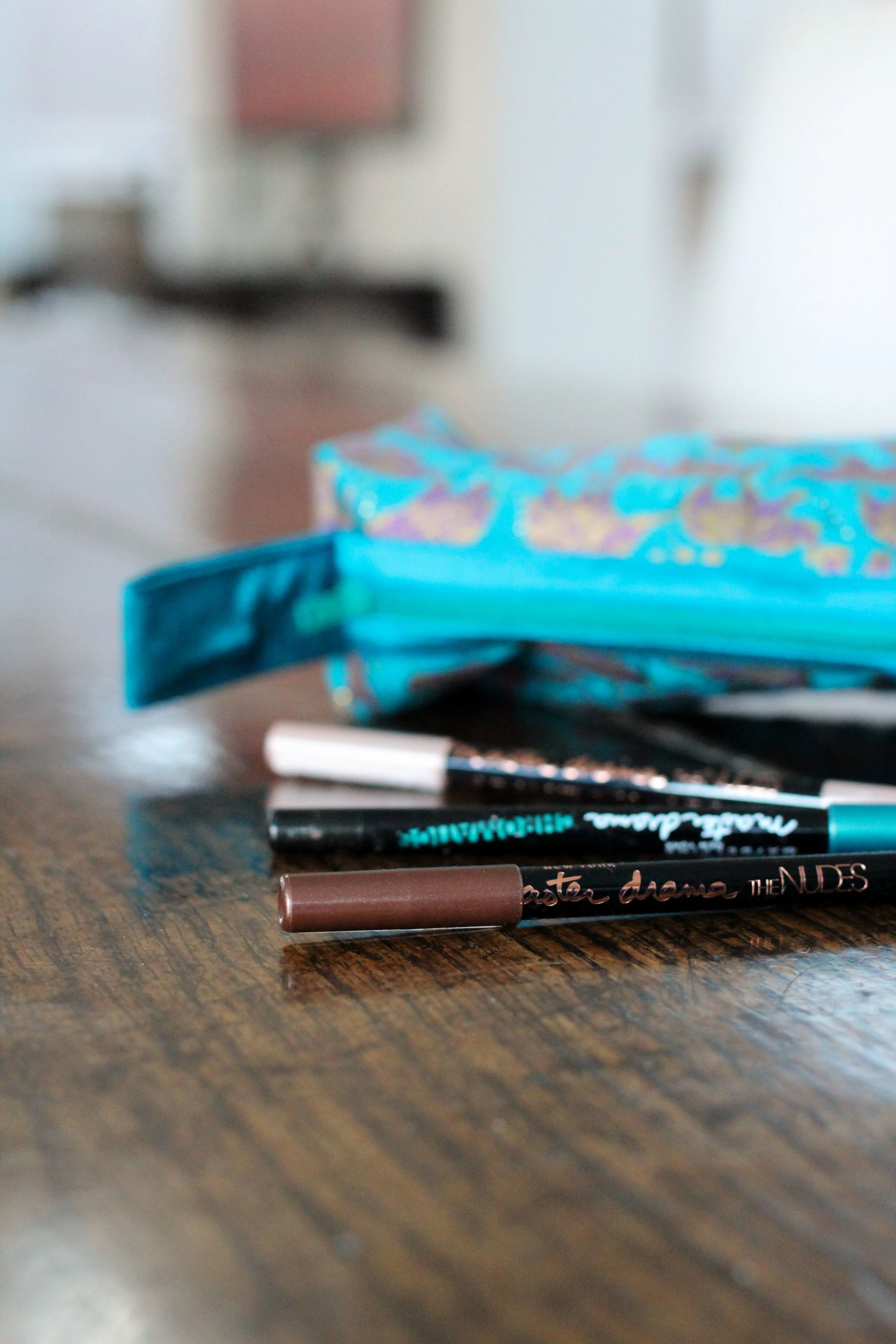 masterdramaeyelinersmaybelline2.jpg