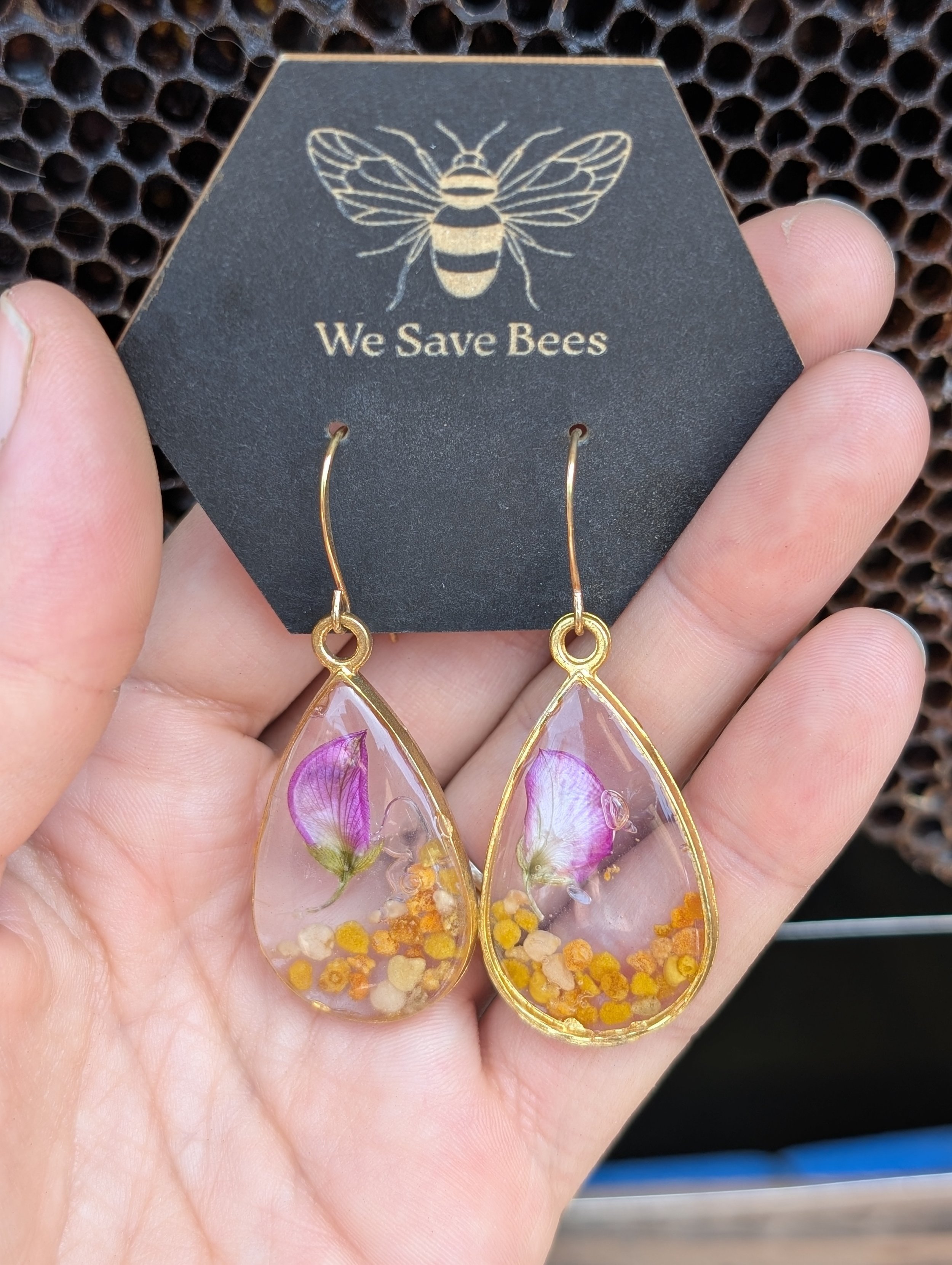 Gold Pink Flower & Pollen Earrings