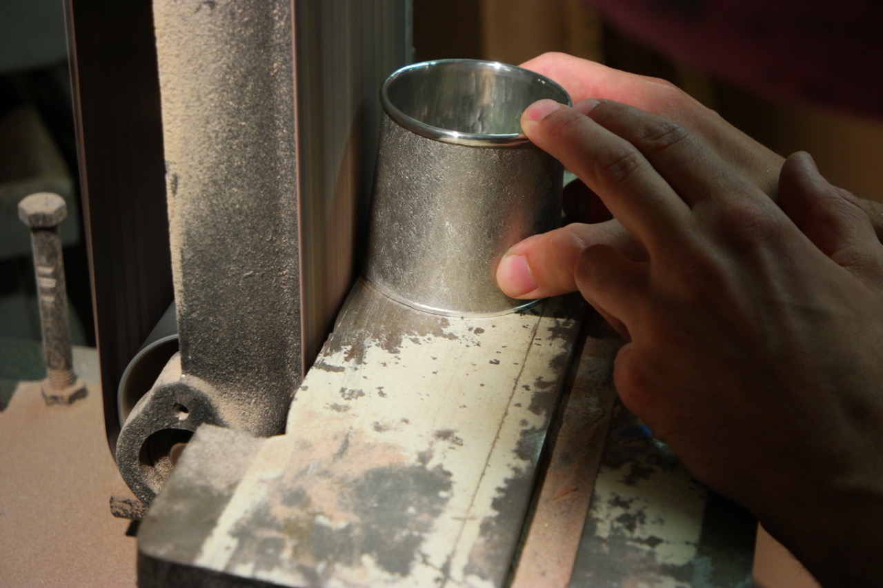  ...closer with the belt sander... 