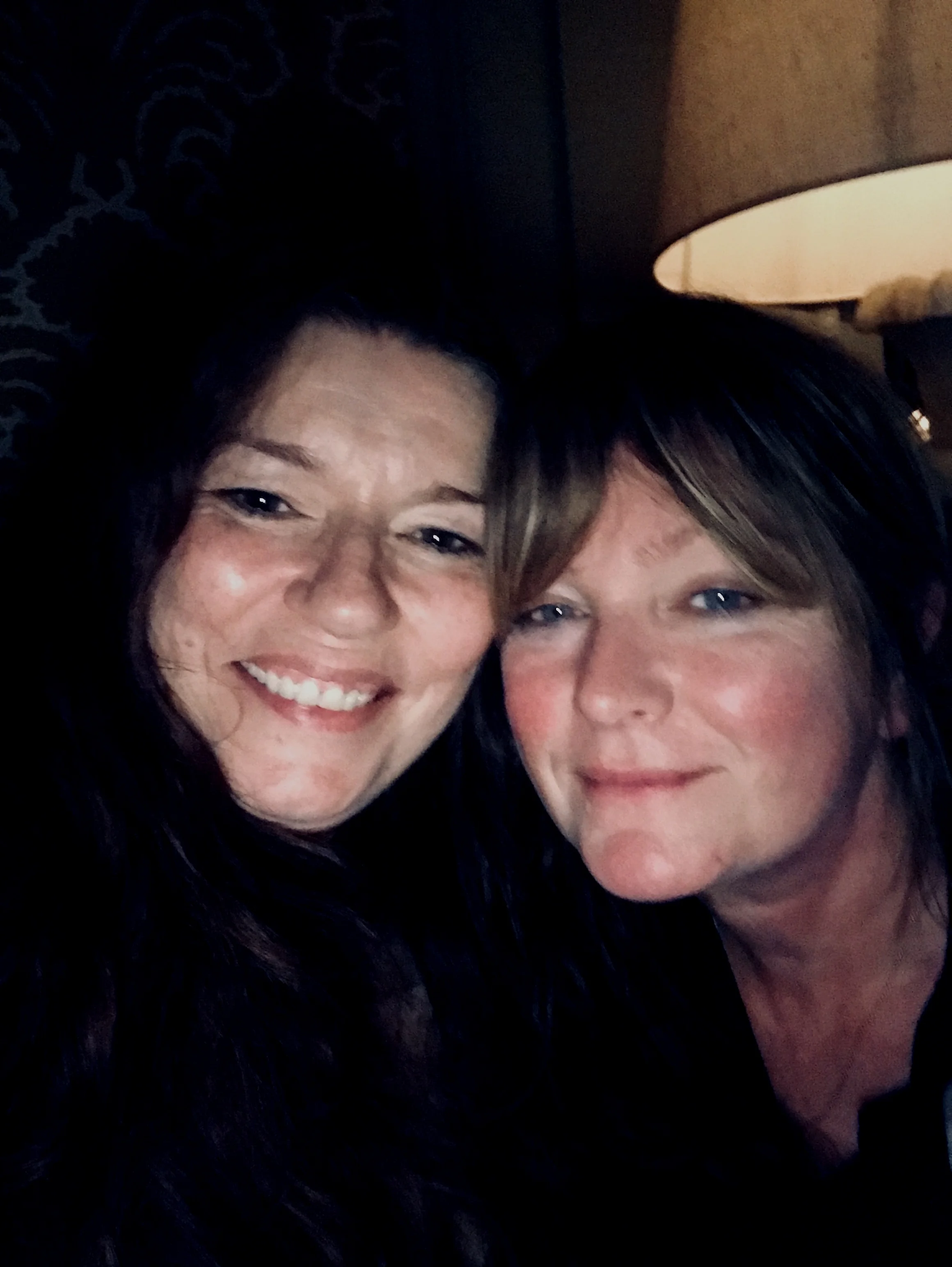 JOGB straight after her facial with natural skincare expert and makeup artist Frances Prescott